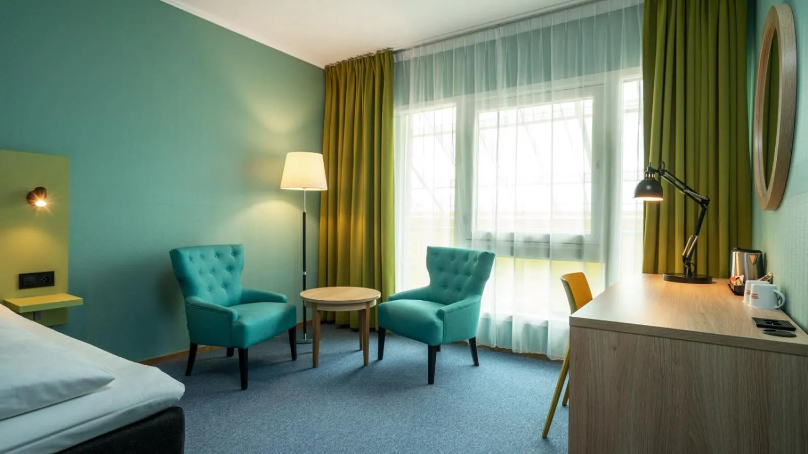 Seating area, Bed in Thon Hotel Verdal