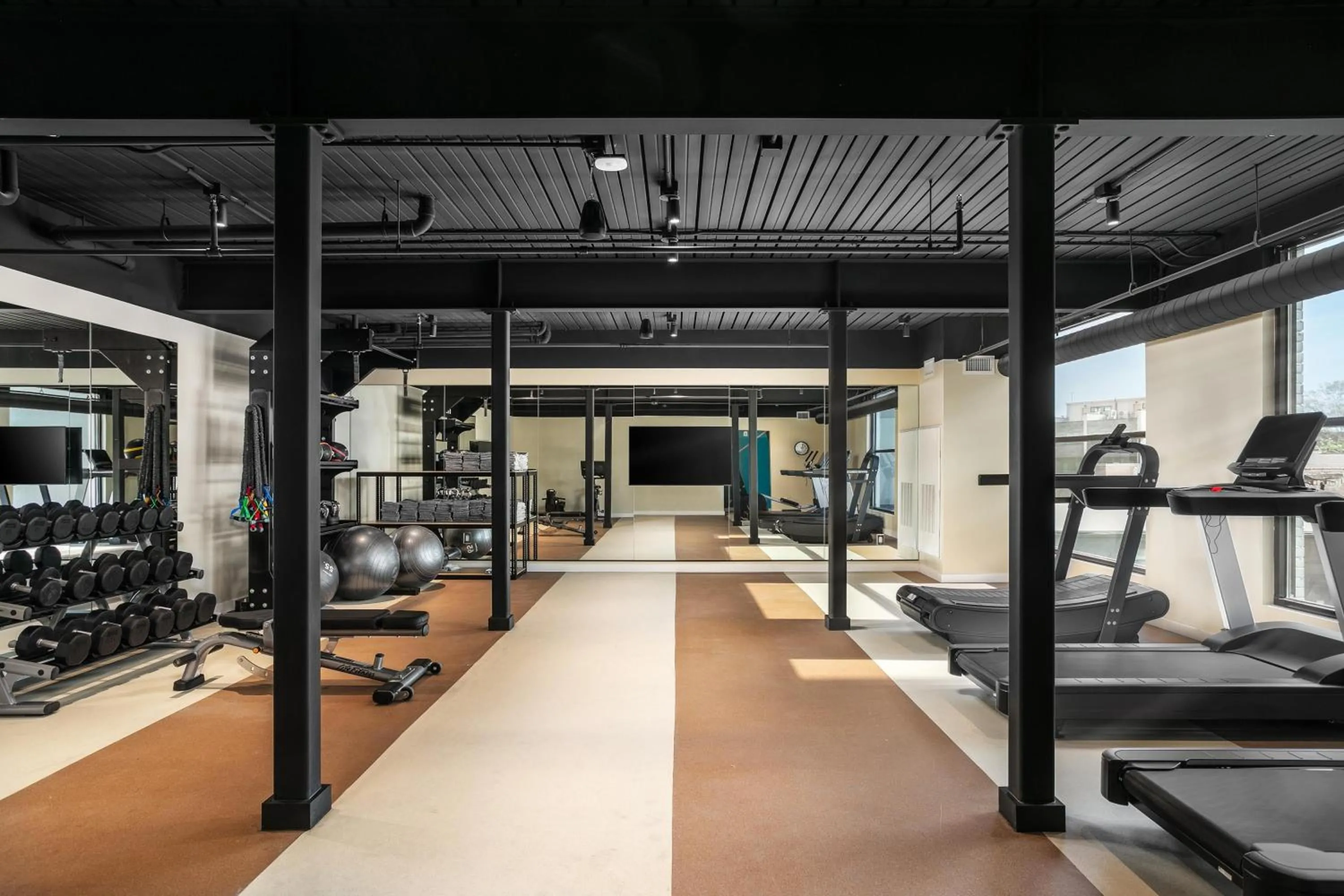 Fitness centre/facilities in Caption By Hyatt Chattanooga Downtown