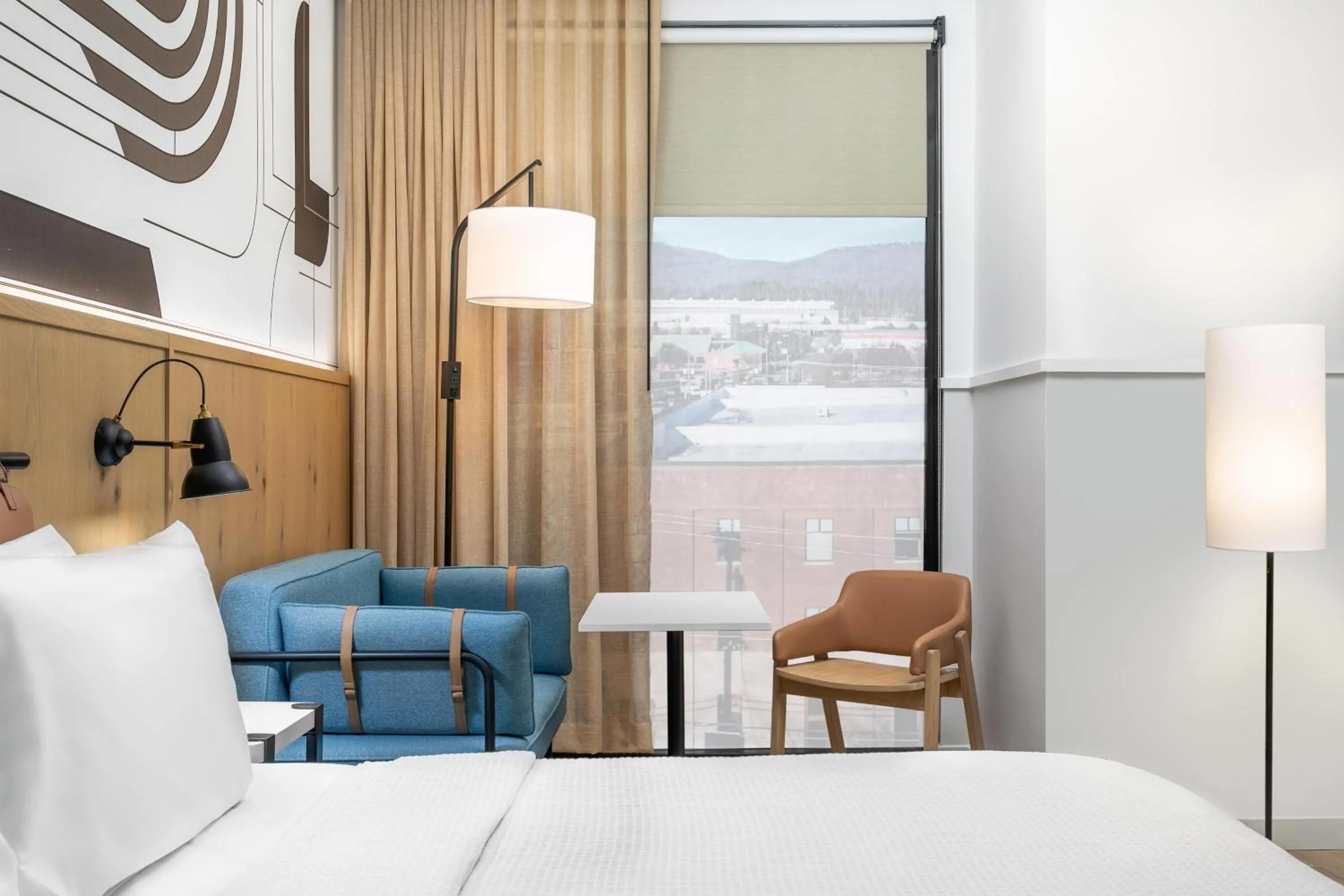 Bedroom, Bed in Caption By Hyatt Chattanooga Downtown