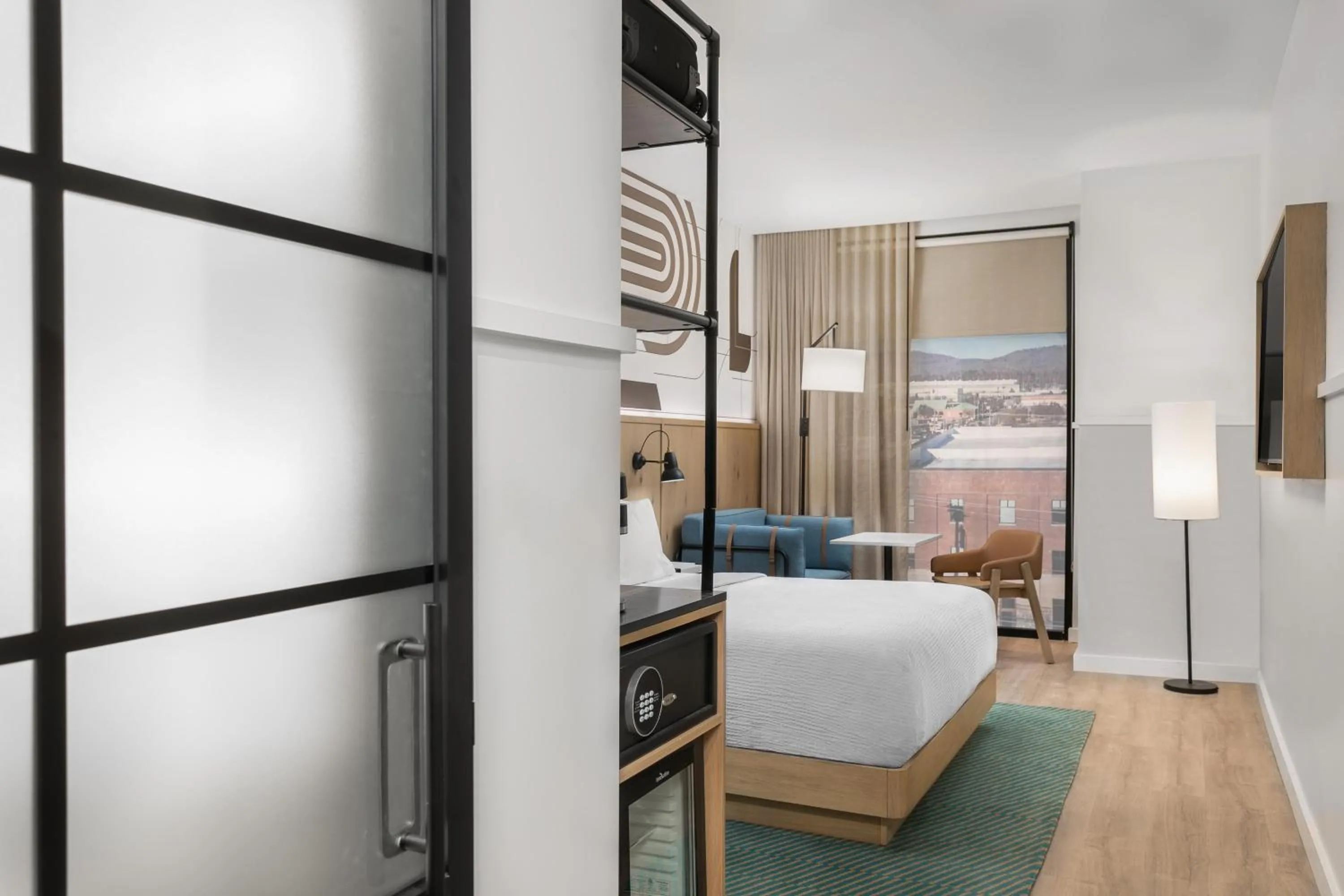 Bedroom, Bed in Caption By Hyatt Chattanooga Downtown