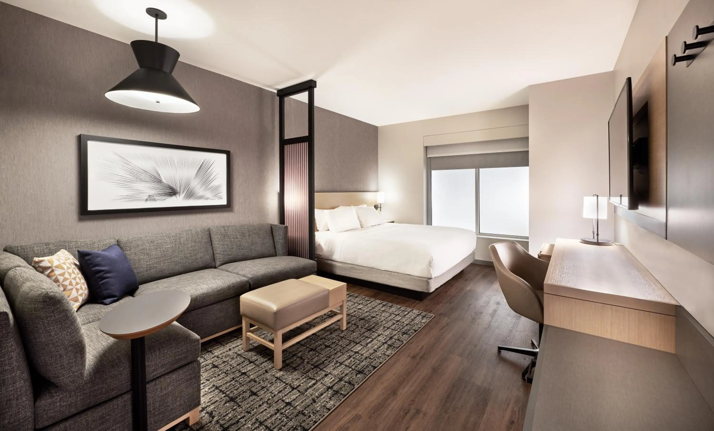 King Room with Sofa Bed and Accessible Shower in Hyatt Place Casper