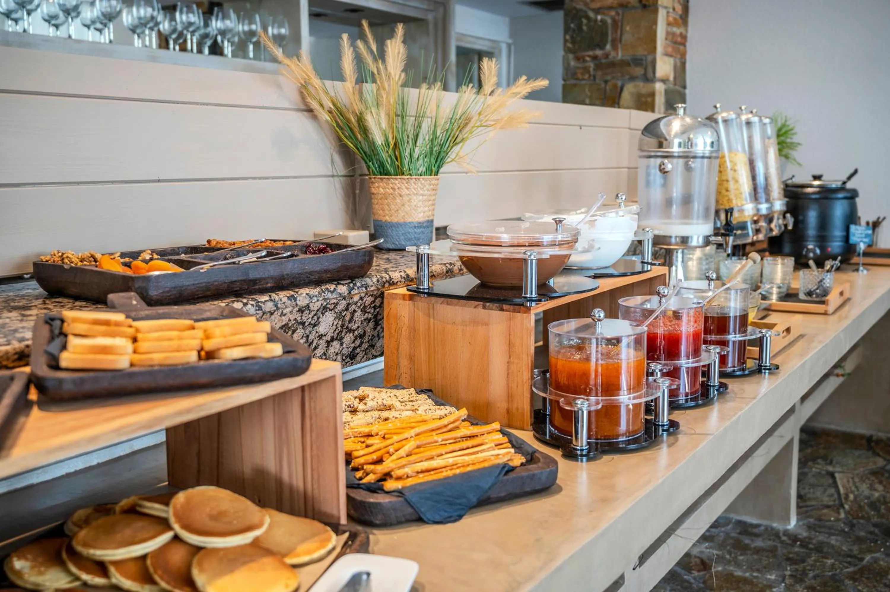 Breakfast in Dionysos Hotel & Suites