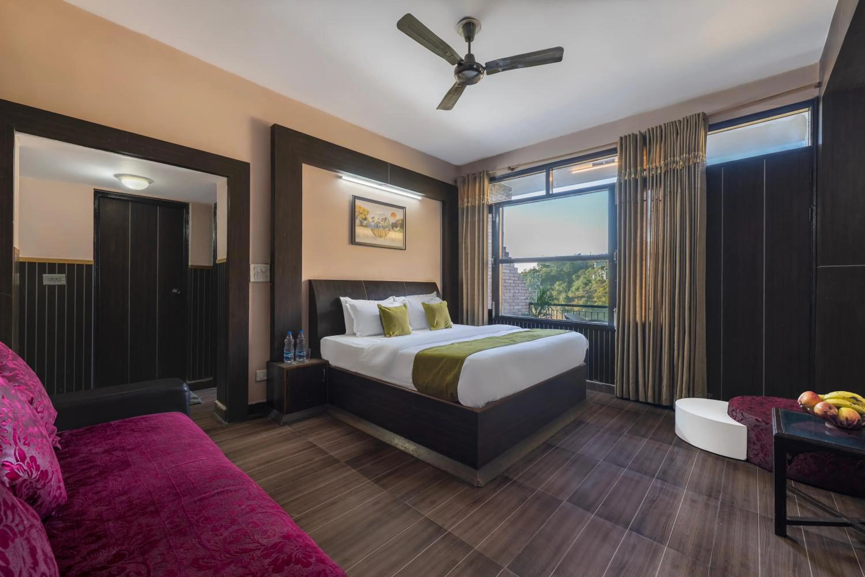 Bed in Kasauli Residency Near Mall road Kasauli