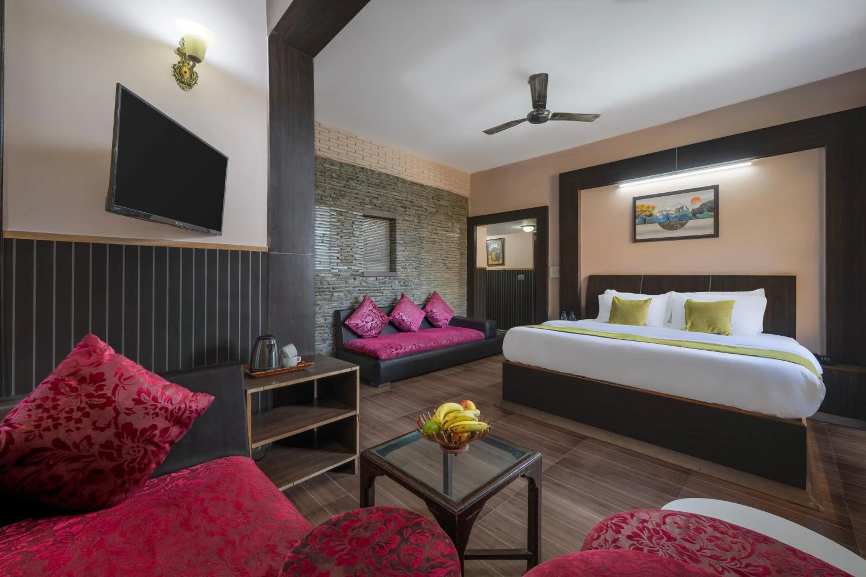 Bed in Kasauli Residency Near Mall road Kasauli