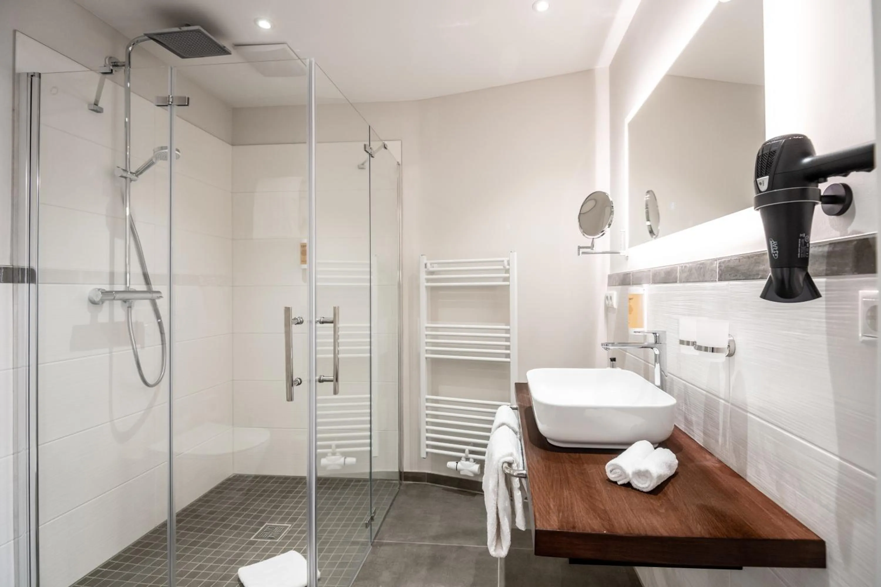 Shower in Hotel Alex an der Ahr