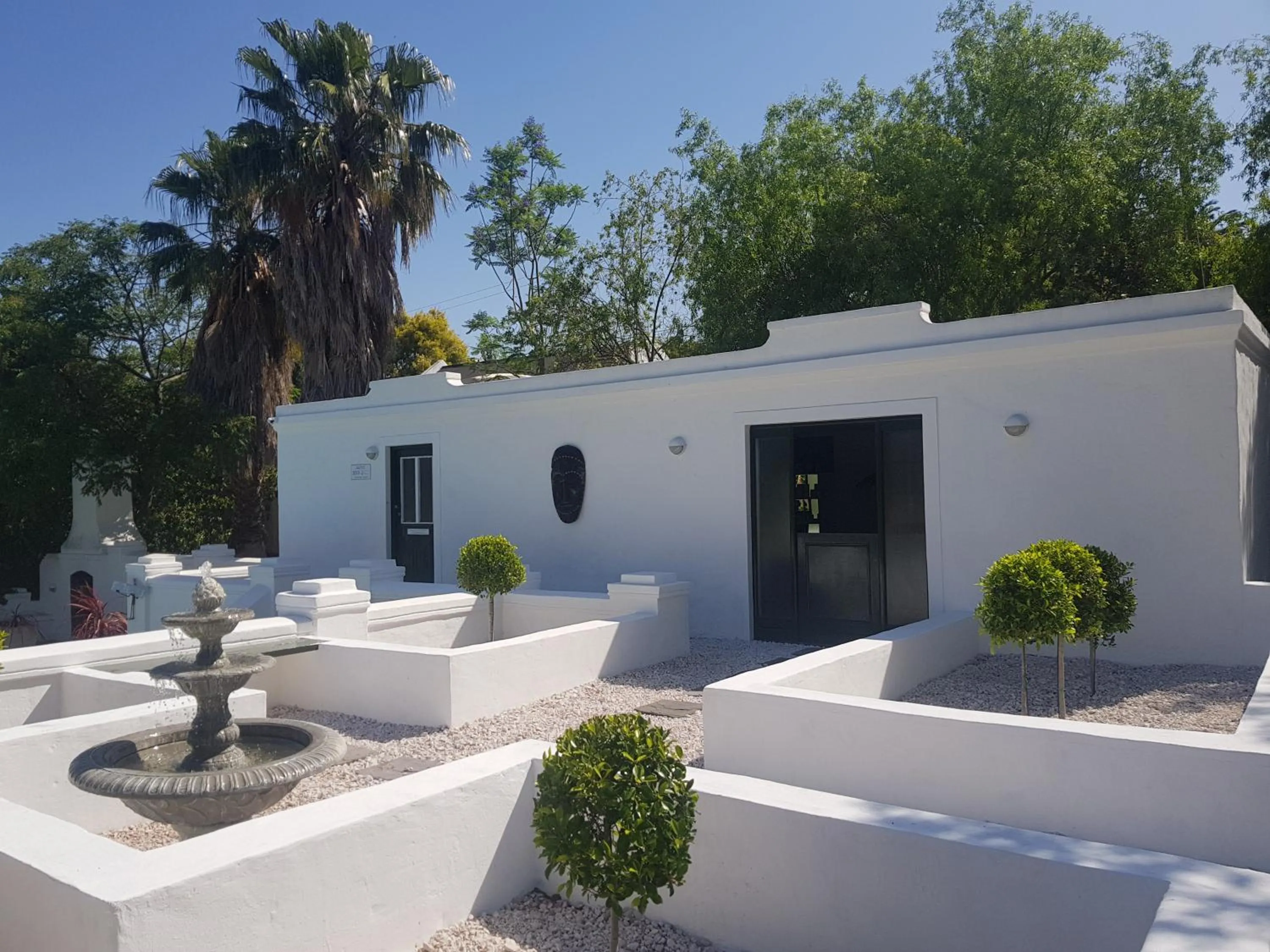 Massage in De Kloof Heritage Estate and Wellness