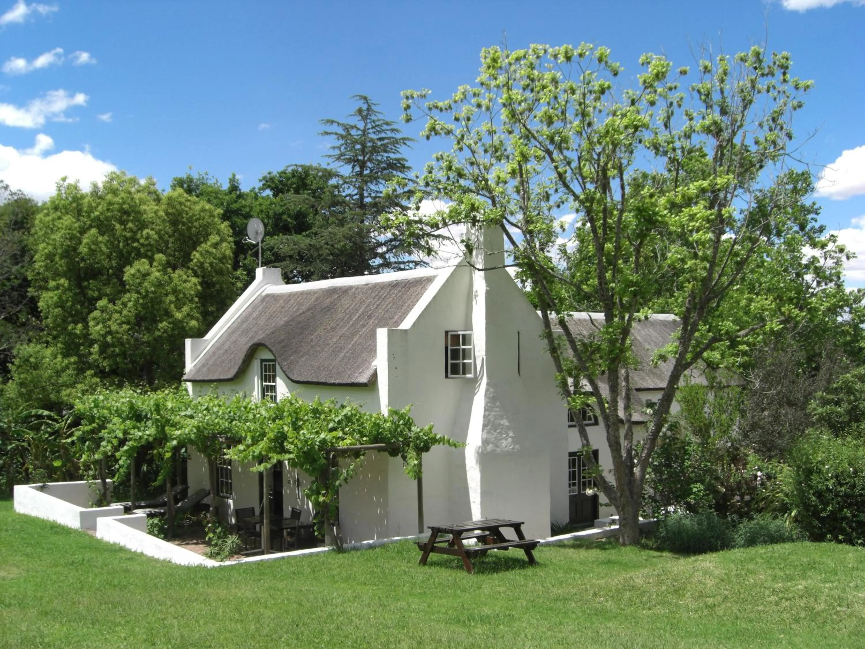 Facade/entrance in De Kloof Heritage Estate and Wellness