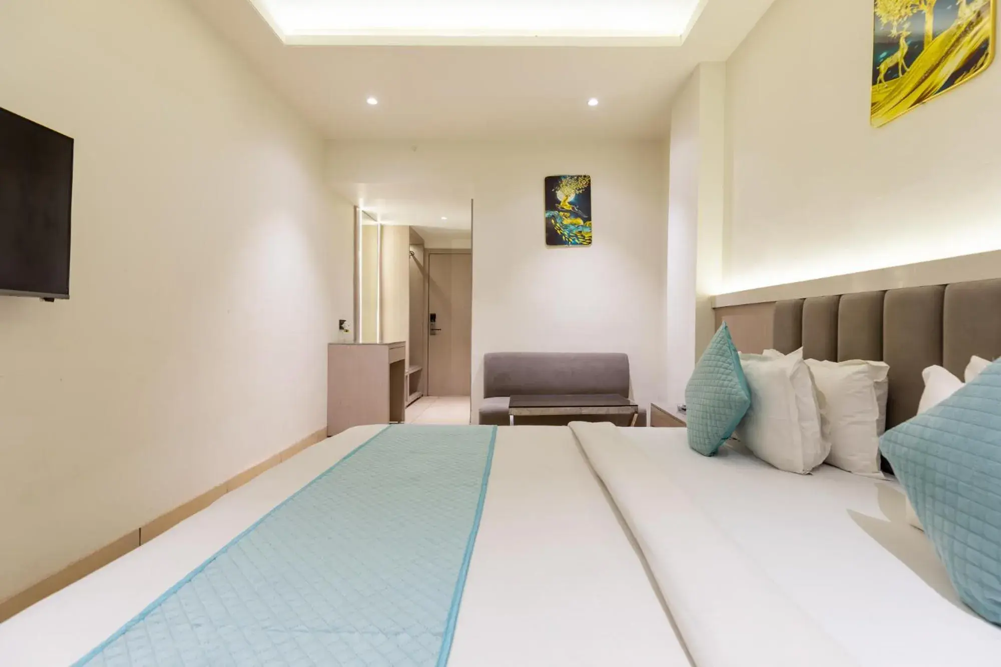 Bedroom, Bed in FabHotel The Oasis Bedroom, Bed in FabHotel The Oasis