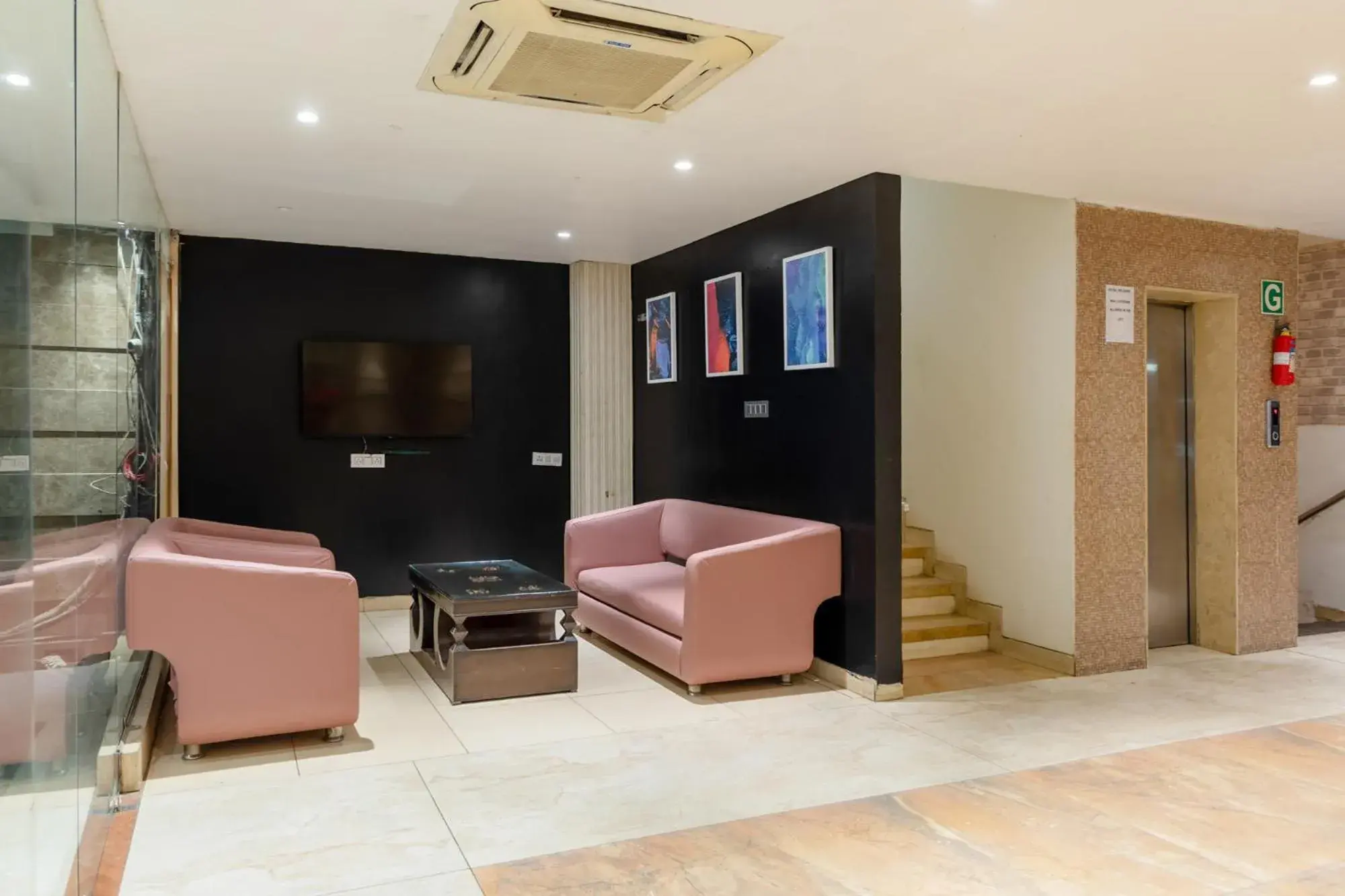 Lobby or reception in FabHotel Prime The Oasis Lobby or reception in FabHotel Prime The Oasis