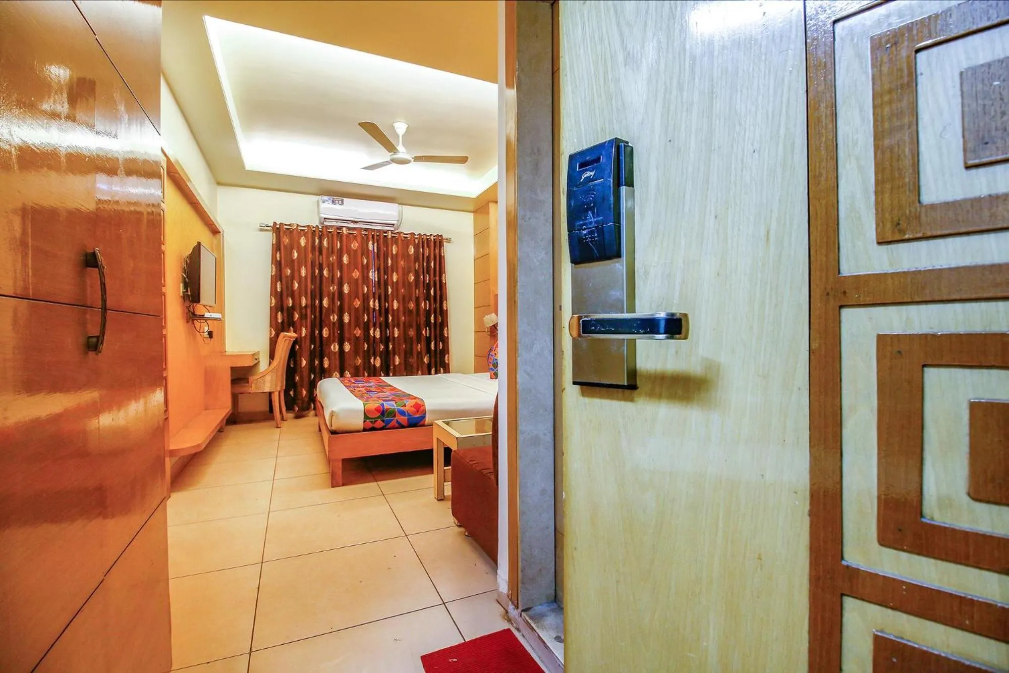 Bed in FabHotel The Oasis - Maharana Praatap Nagar