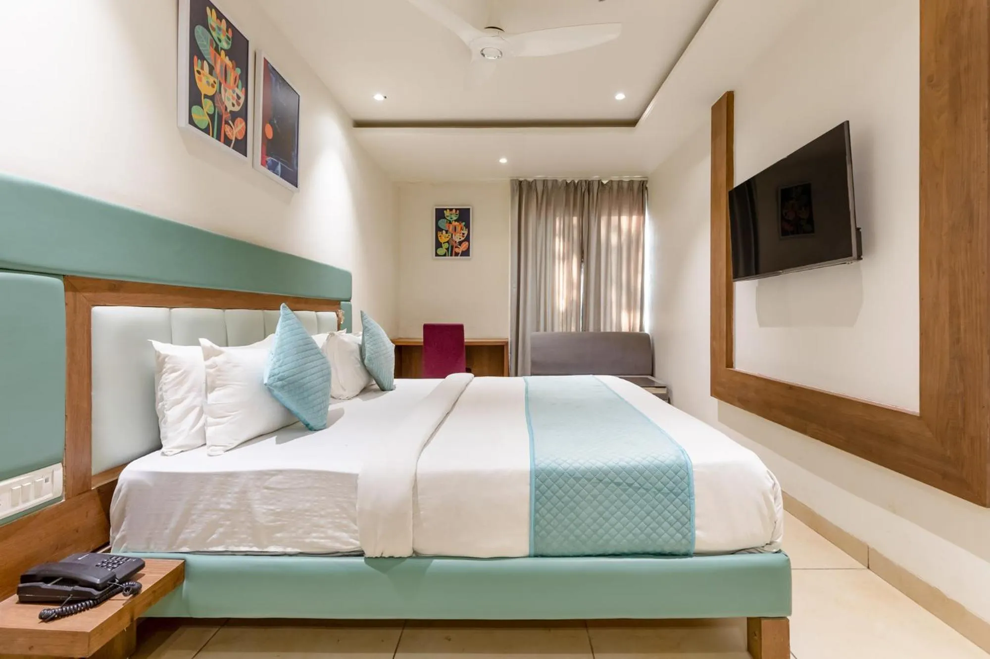 Bed in FabHotel Prime The Oasis