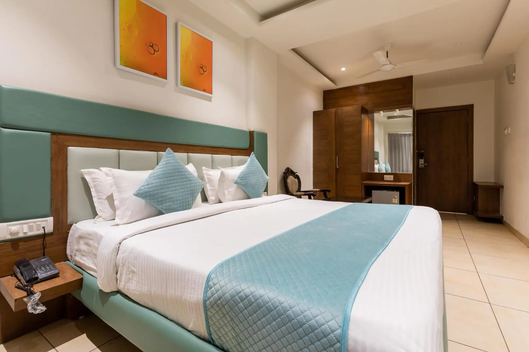 Bed in FabHotel The Oasis