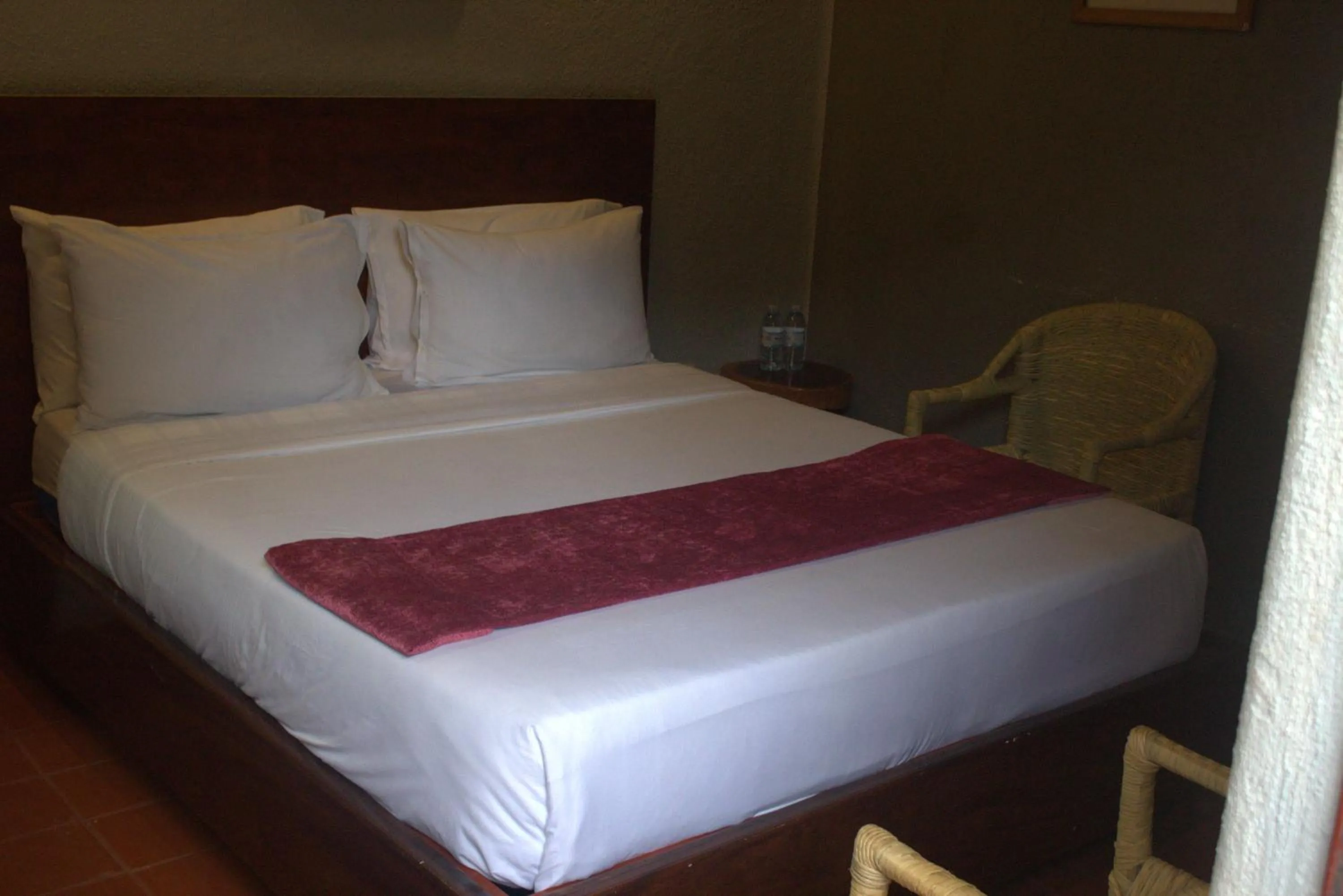 Bed in Montane Safaris Hotel, Entebbe