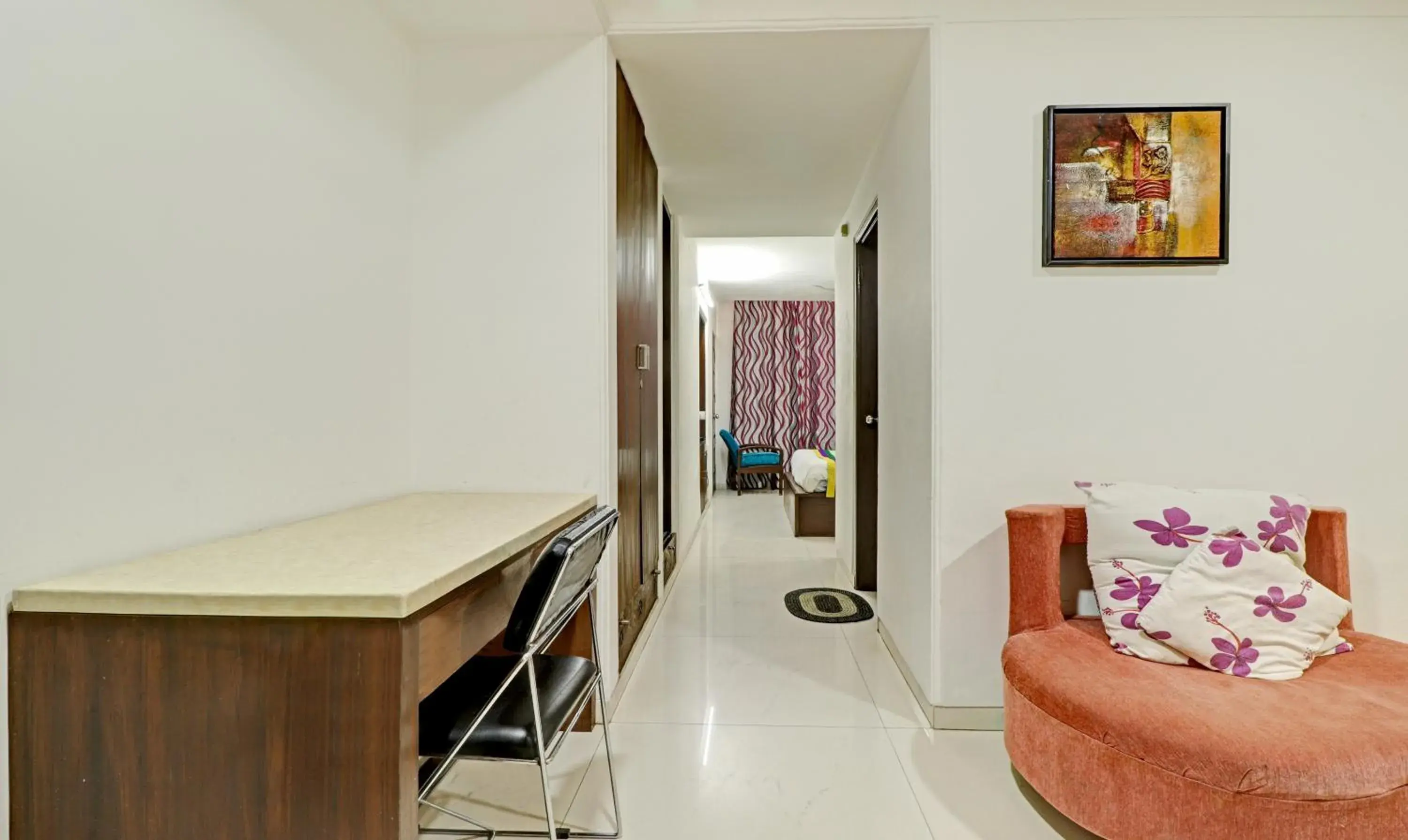 Bedroom in Treebo Sky 5 Bedroom in Treebo Sky 5