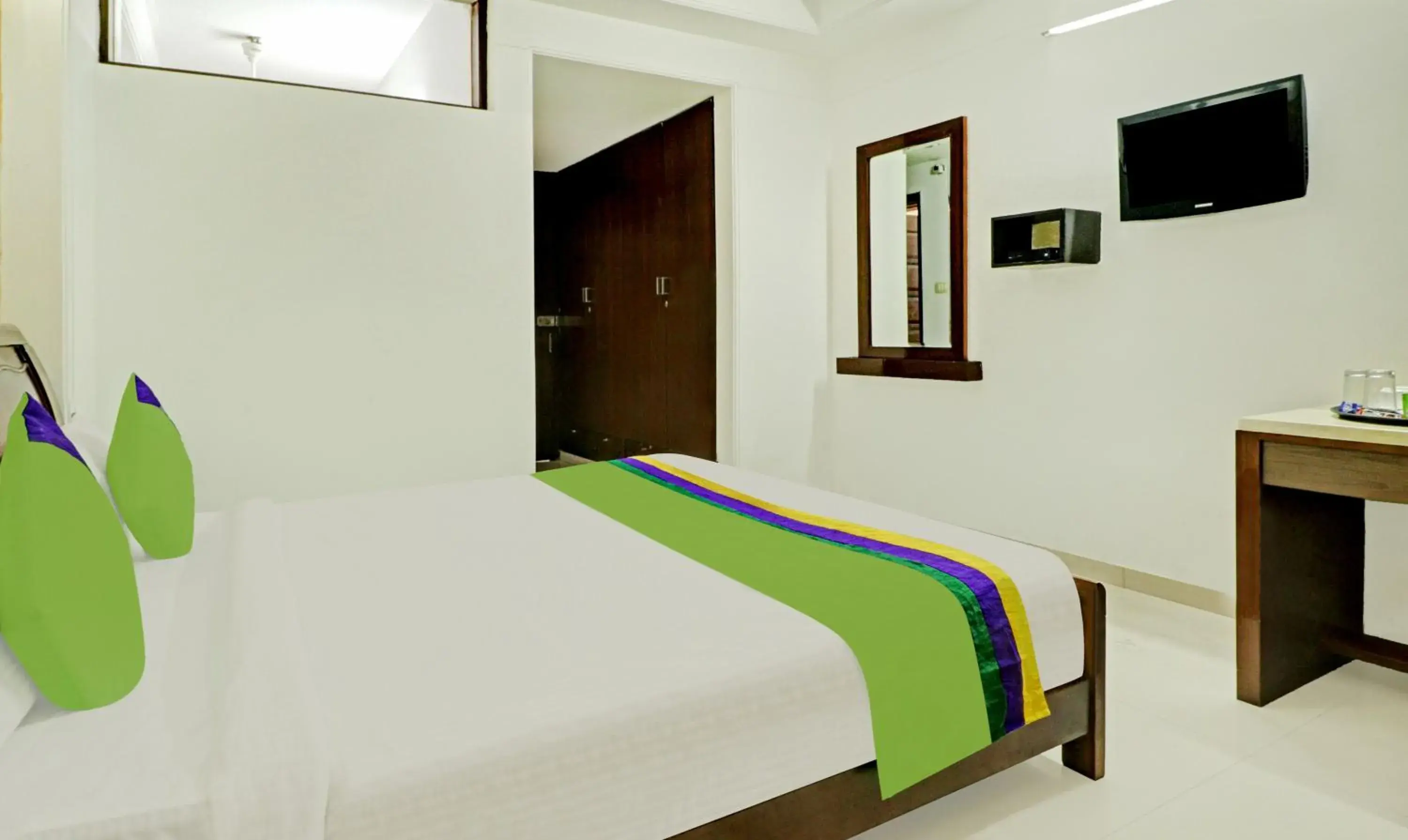 Bedroom, Bed in Treebo Sky 5 Bedroom, Bed in Treebo Sky 5