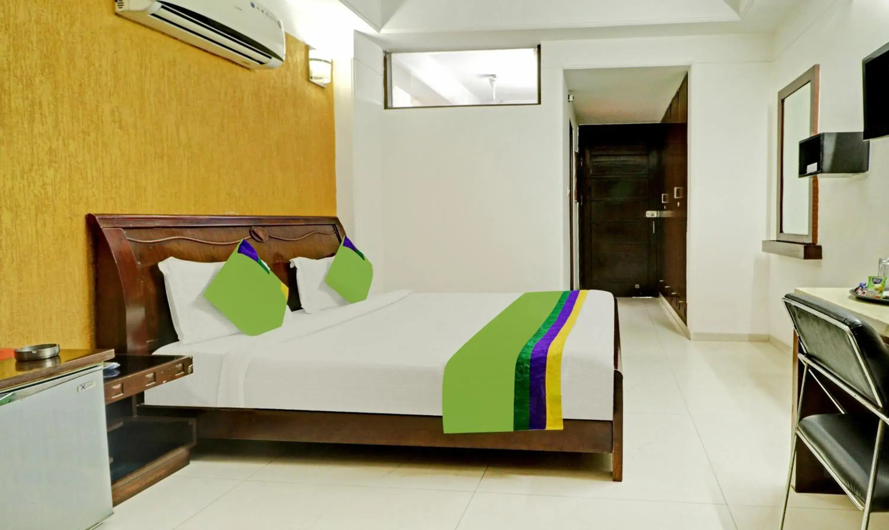 Bedroom, Bed in Treebo Sky 5 Bedroom, Bed in Treebo Sky 5