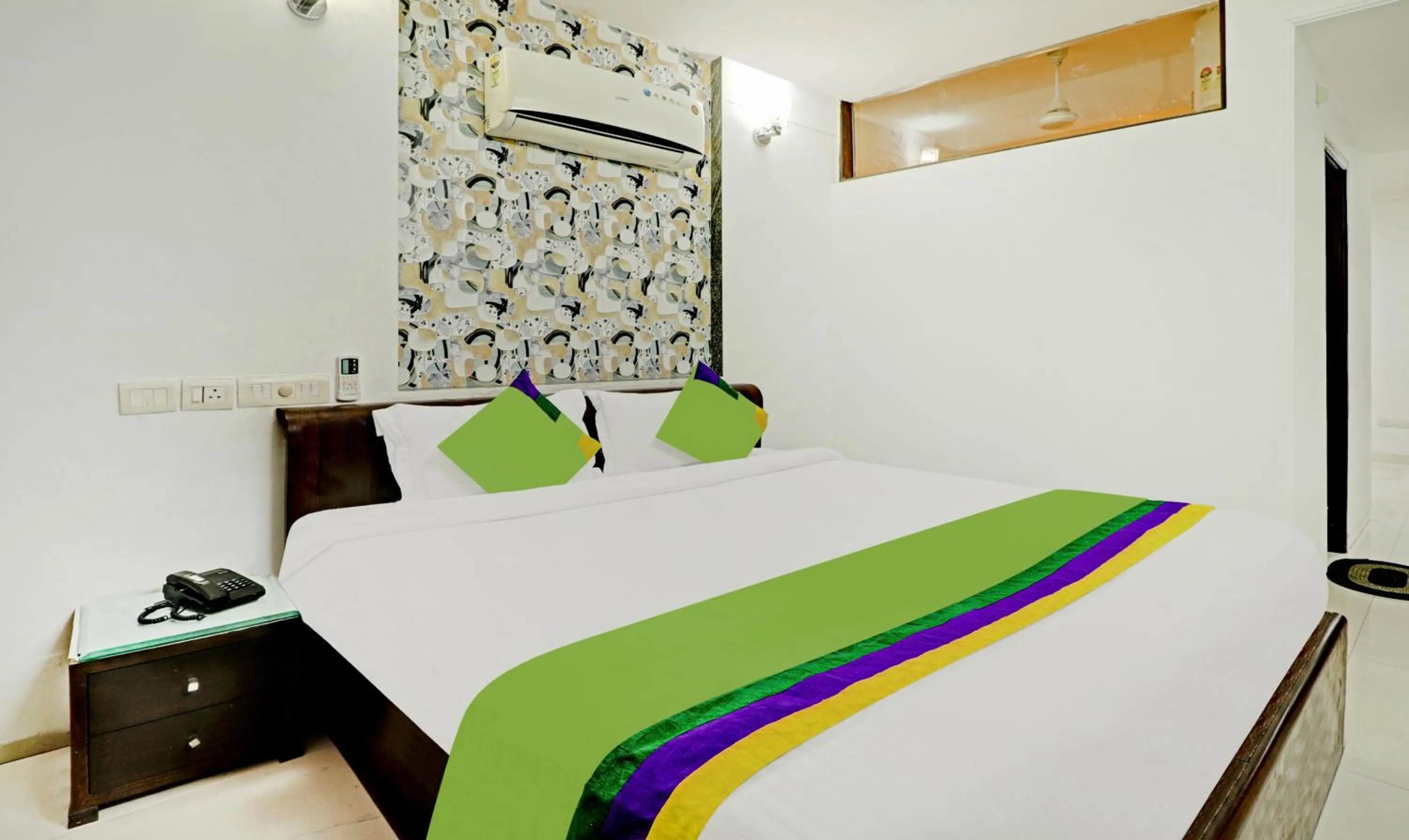 Bedroom, Bed in Treebo Sky 5