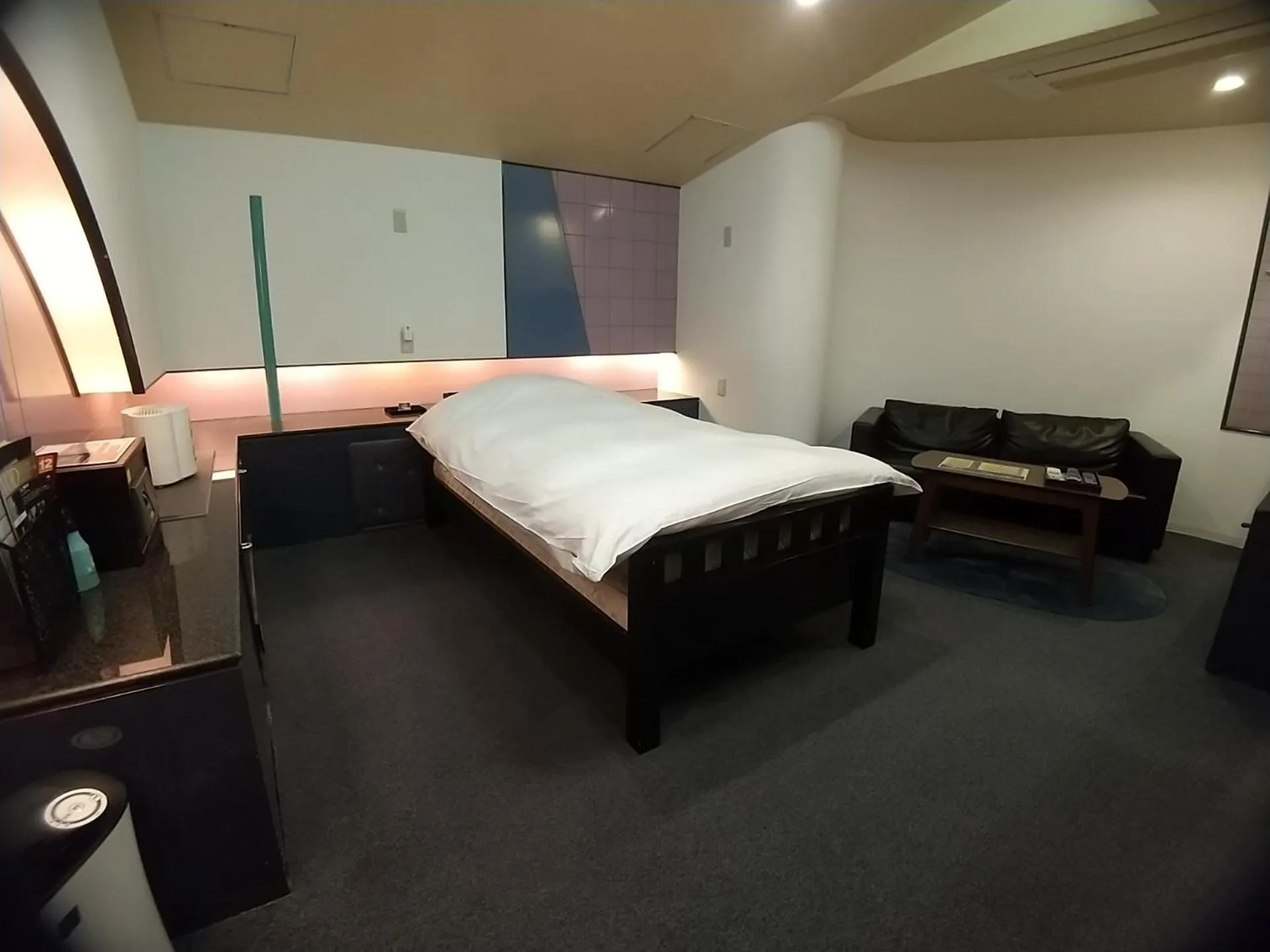 Bedroom, Bed in Hotel Beni East (Adult Only)