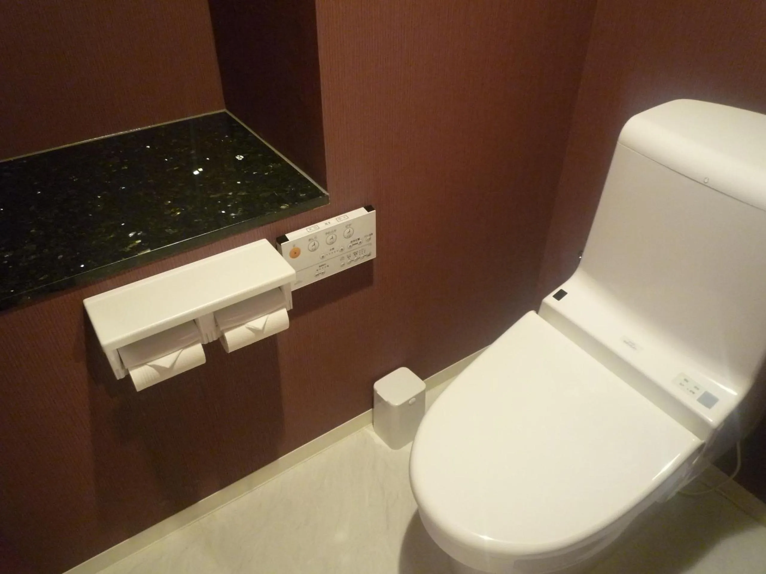 Toilet, Bathroom in Hotel Beni East (Adult Only)