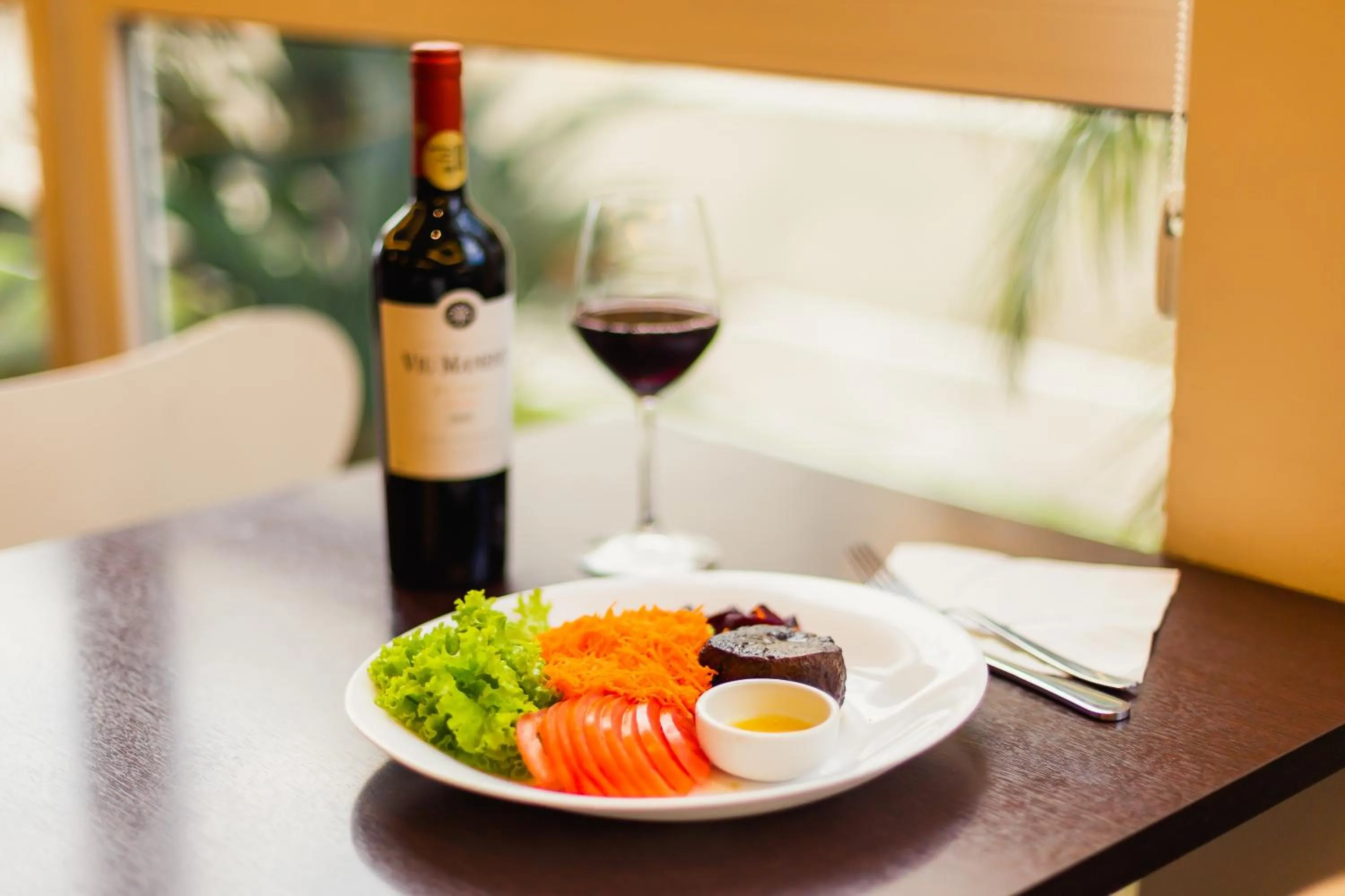 Food and drinks in ibis Canoas Shopping