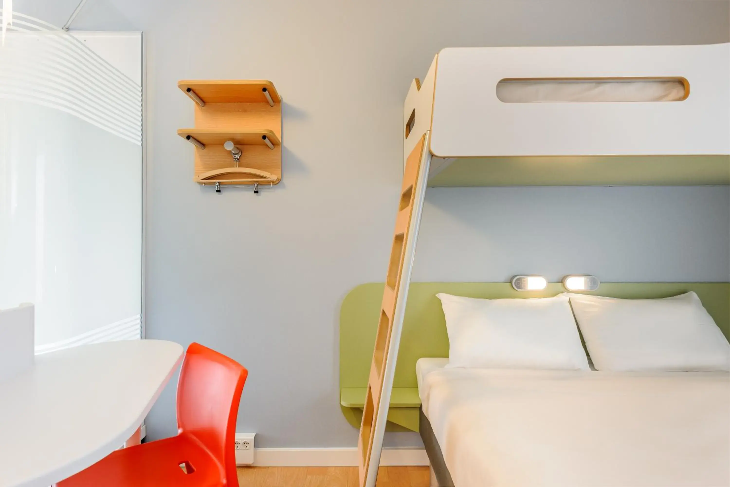 Decorative detail, Bed in Ibis Budget Bamberg Decorative detail, Bed in Ibis Budget Bamberg