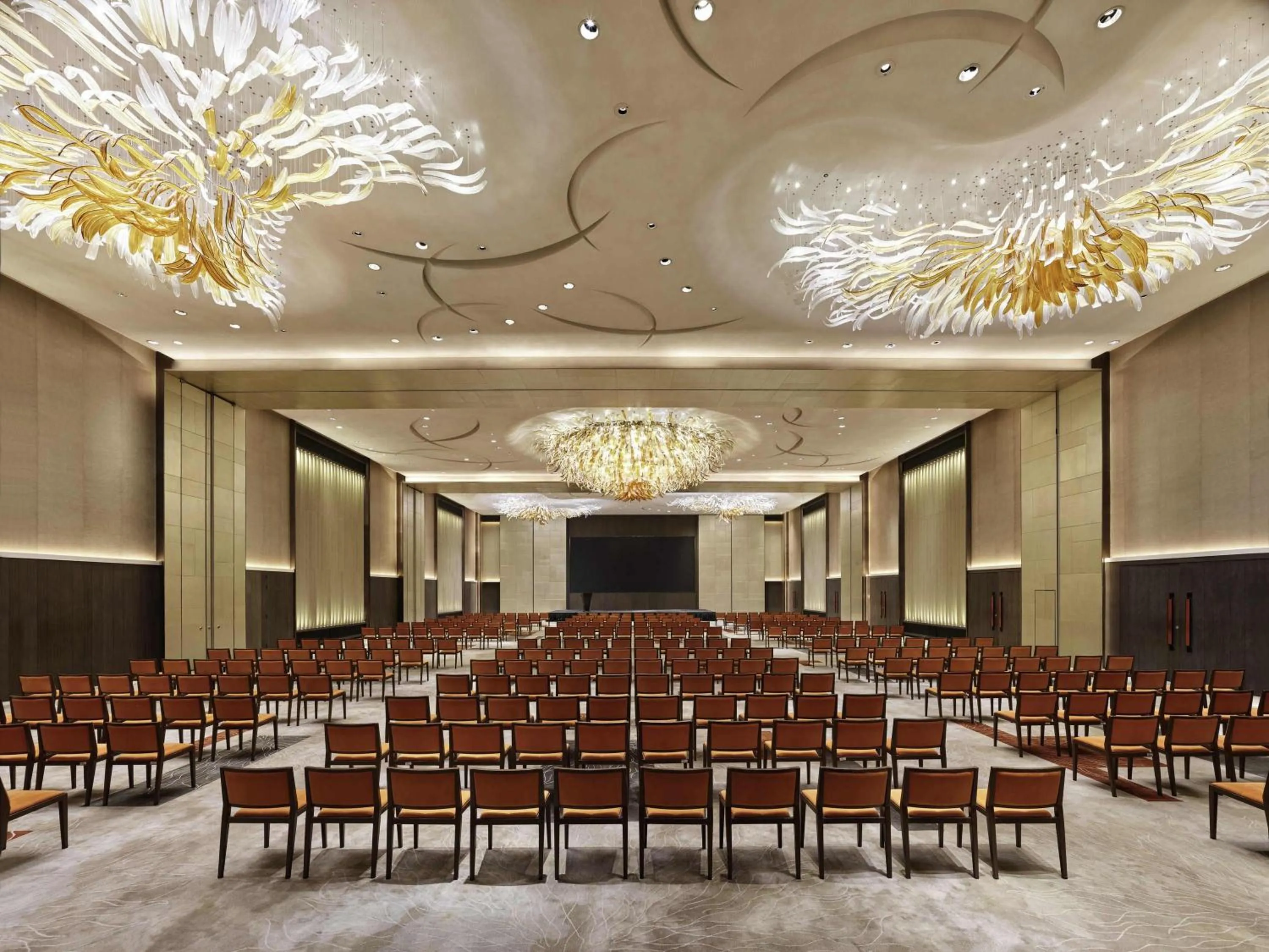 Meeting/conference room in Pullman Kaifeng Jianye