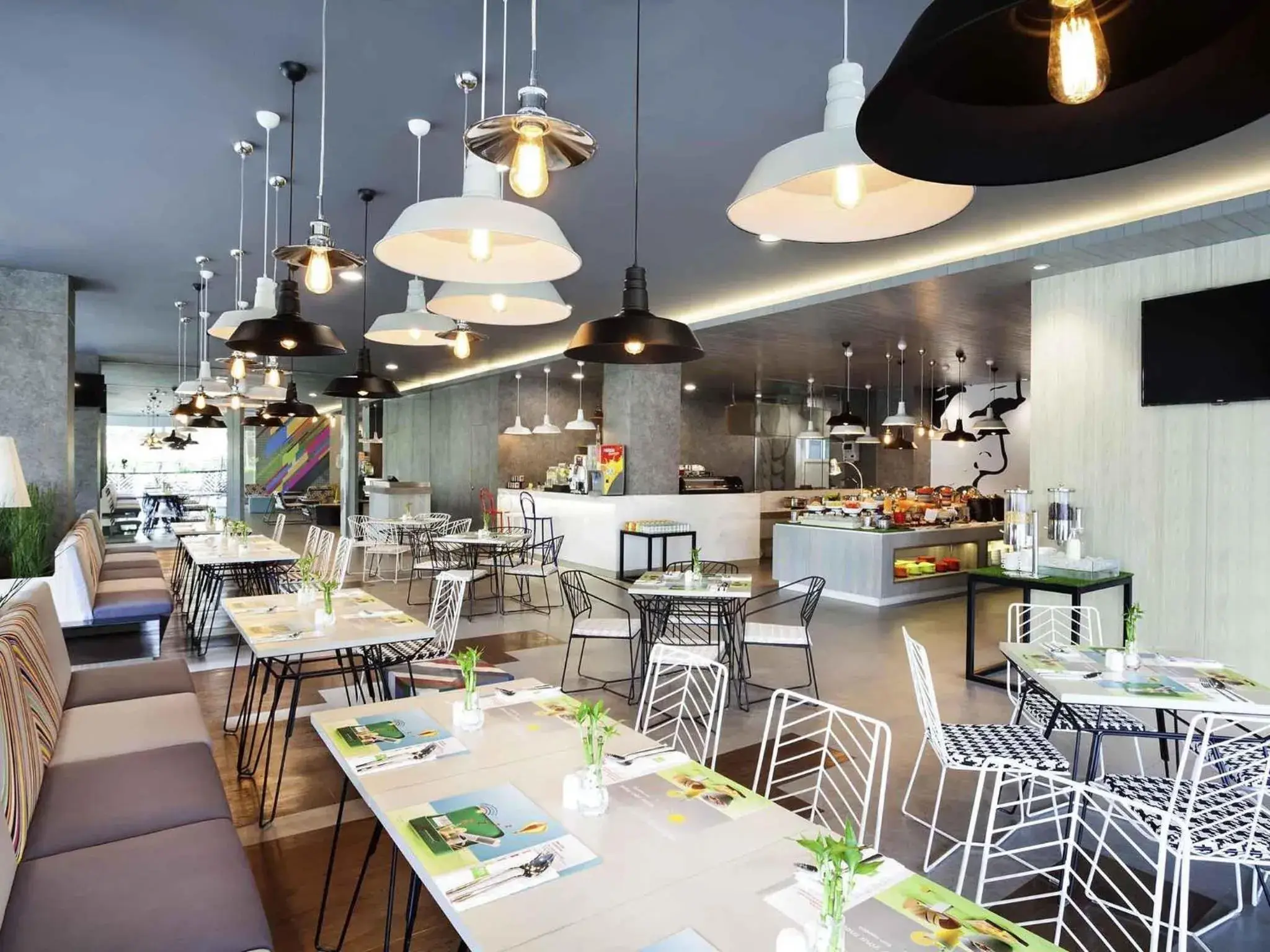 Restaurant/places to eat in Ibis Styles Jakarta Sunter Restaurant/places to eat in Ibis Styles Jakarta Sunter