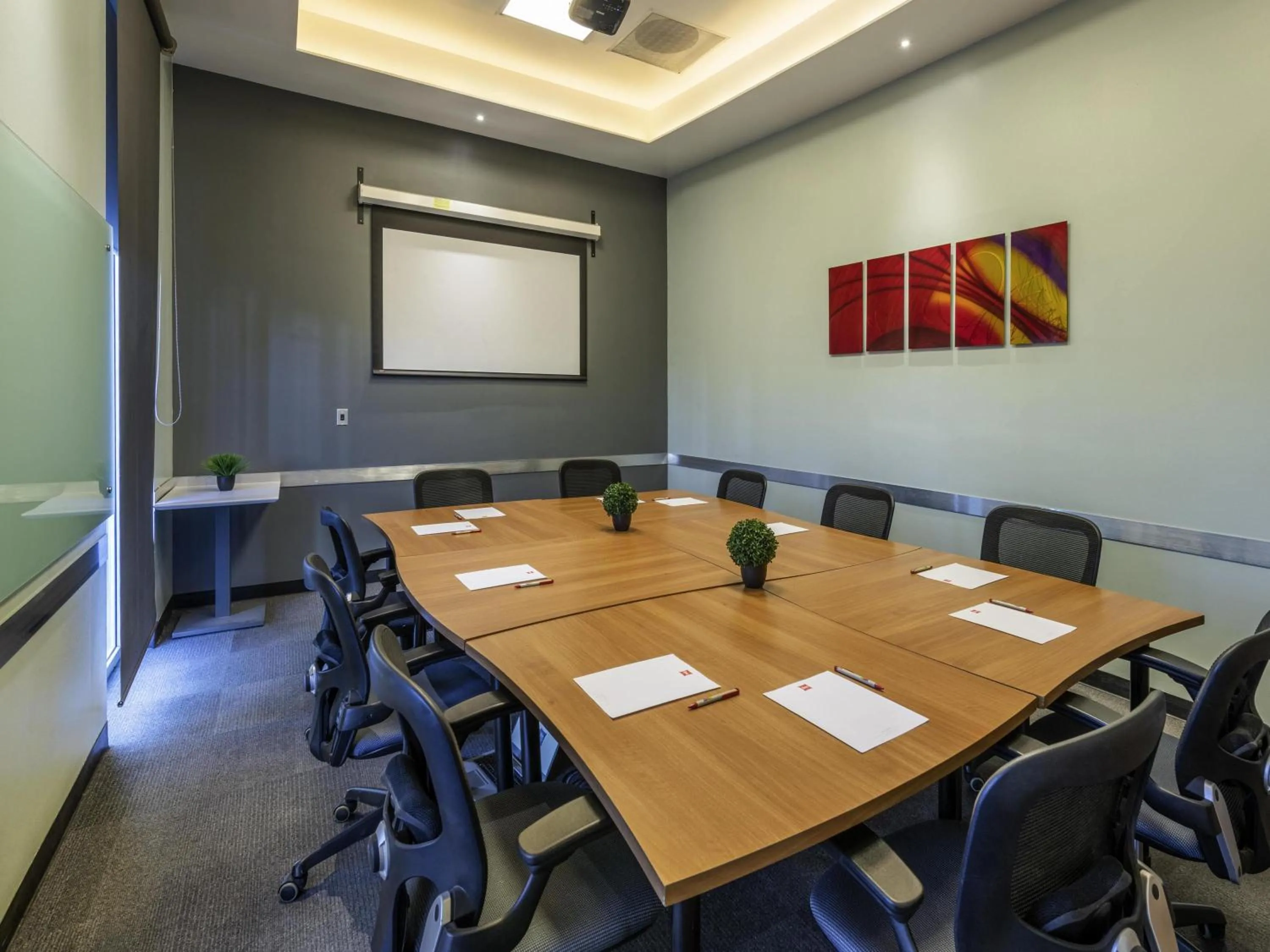Meeting/conference room in Ibis Queretaro