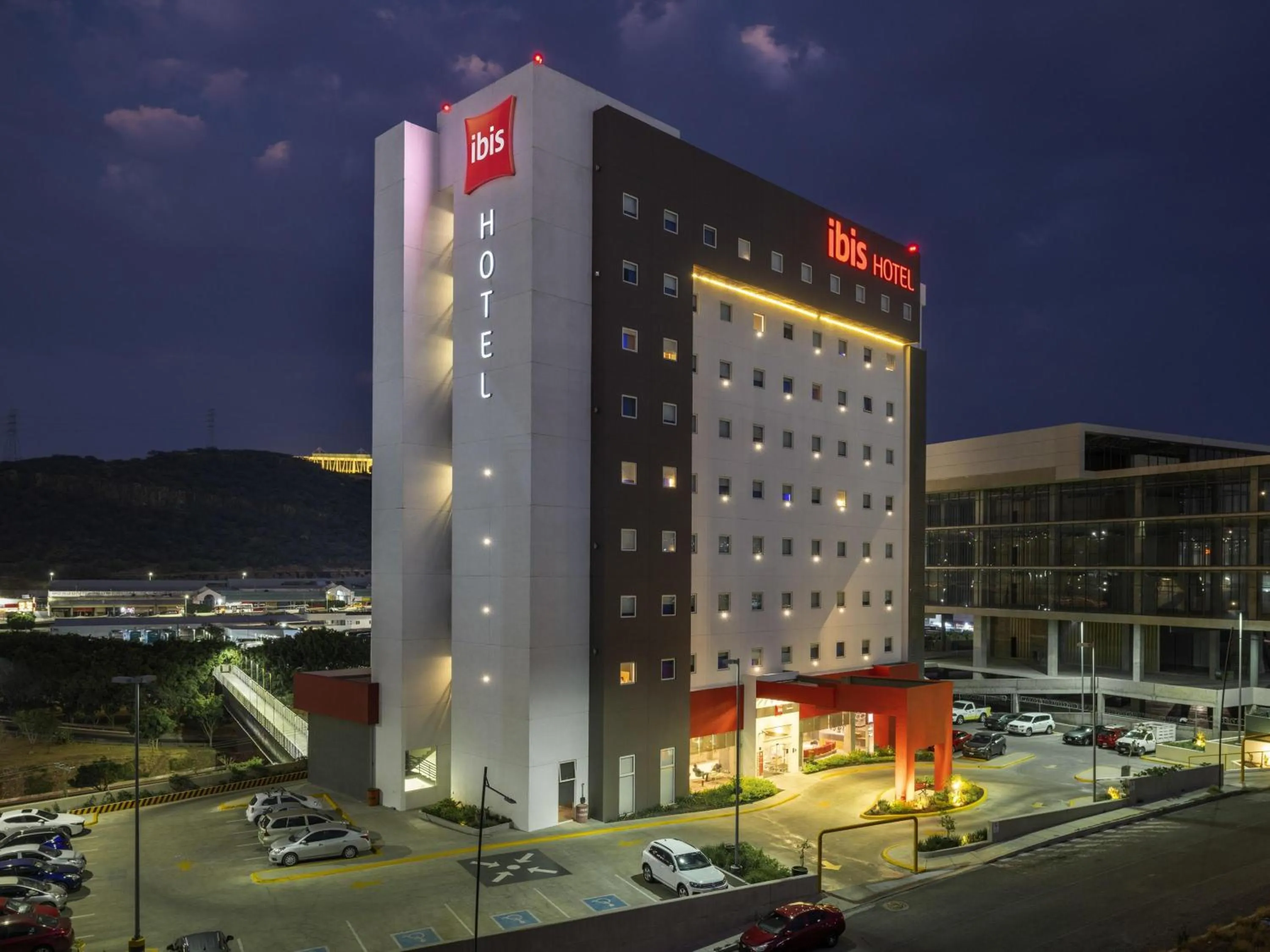 Property building in Ibis Queretaro