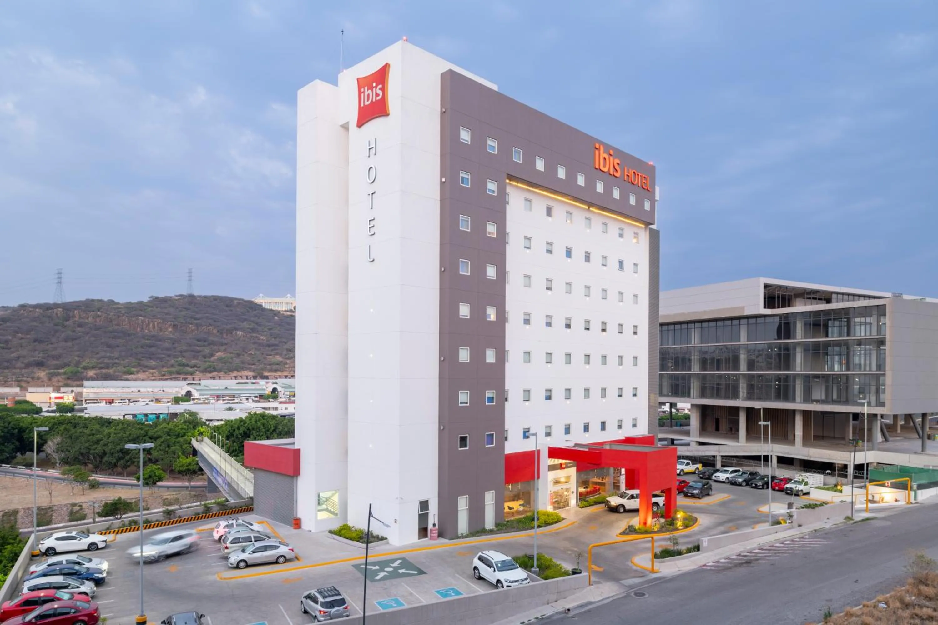 Property building in Ibis Queretaro