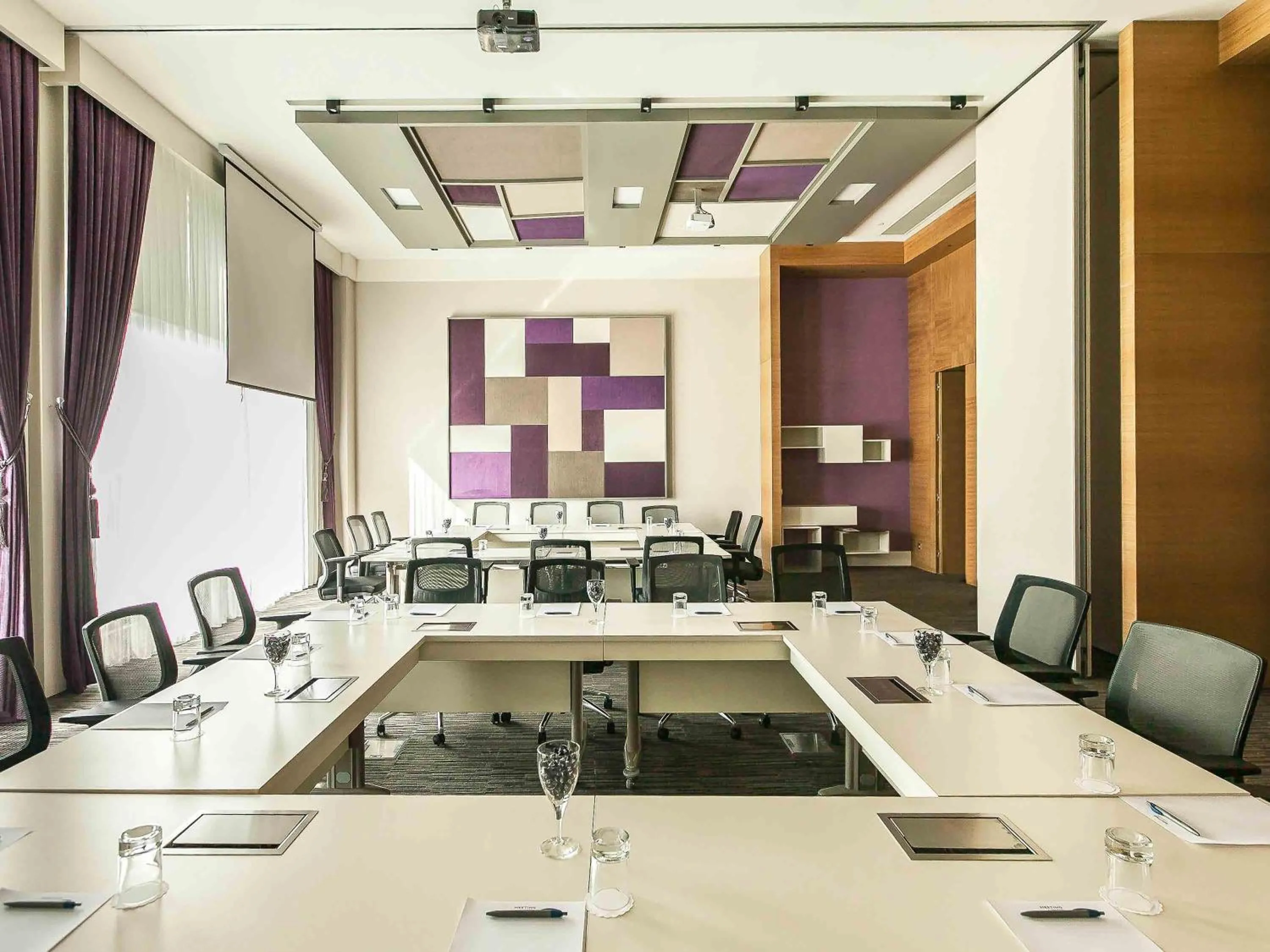 Meeting/conference room in Novotel Diyarbakir