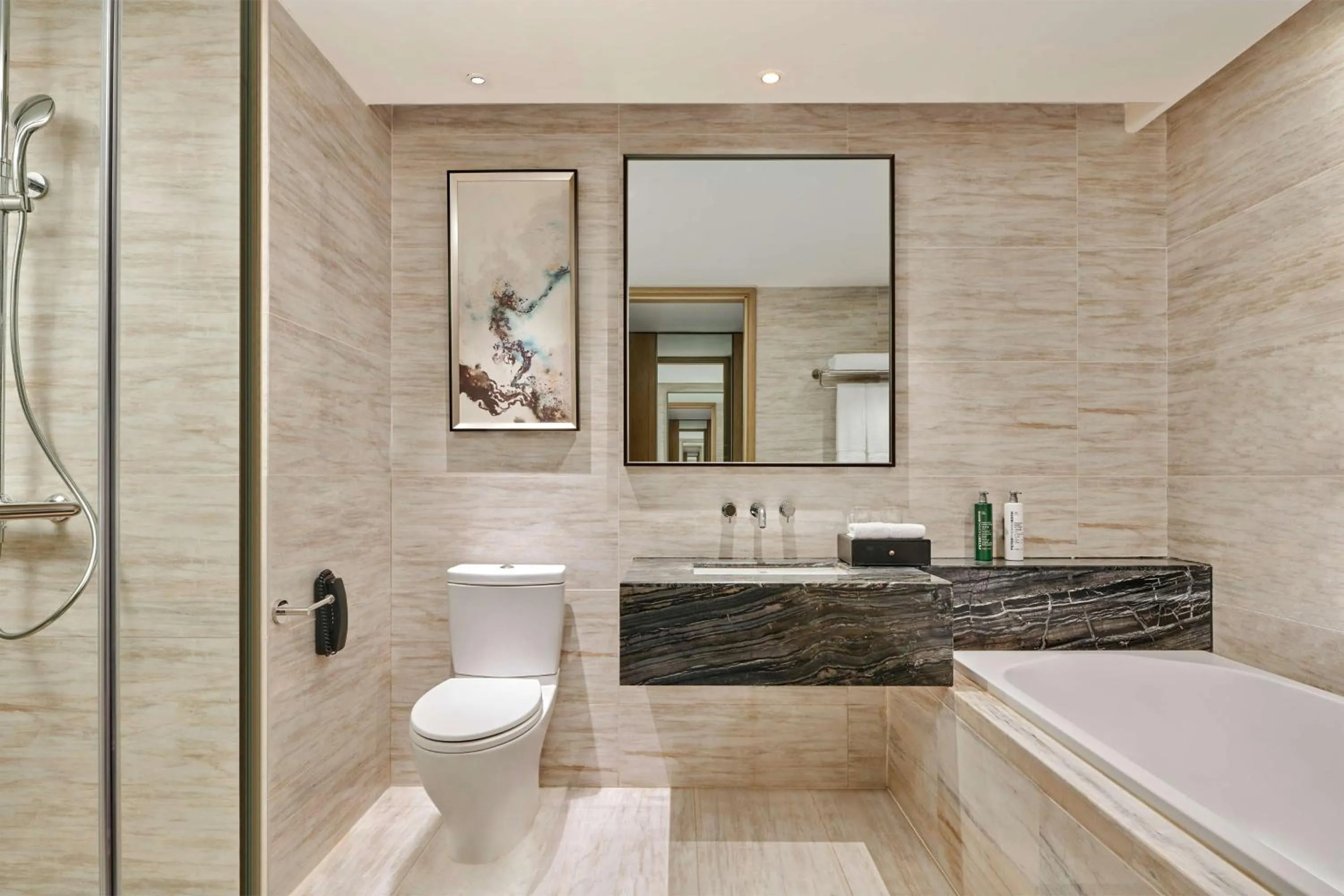 Shower in Hilton Garden Inn Wuhan Hankou