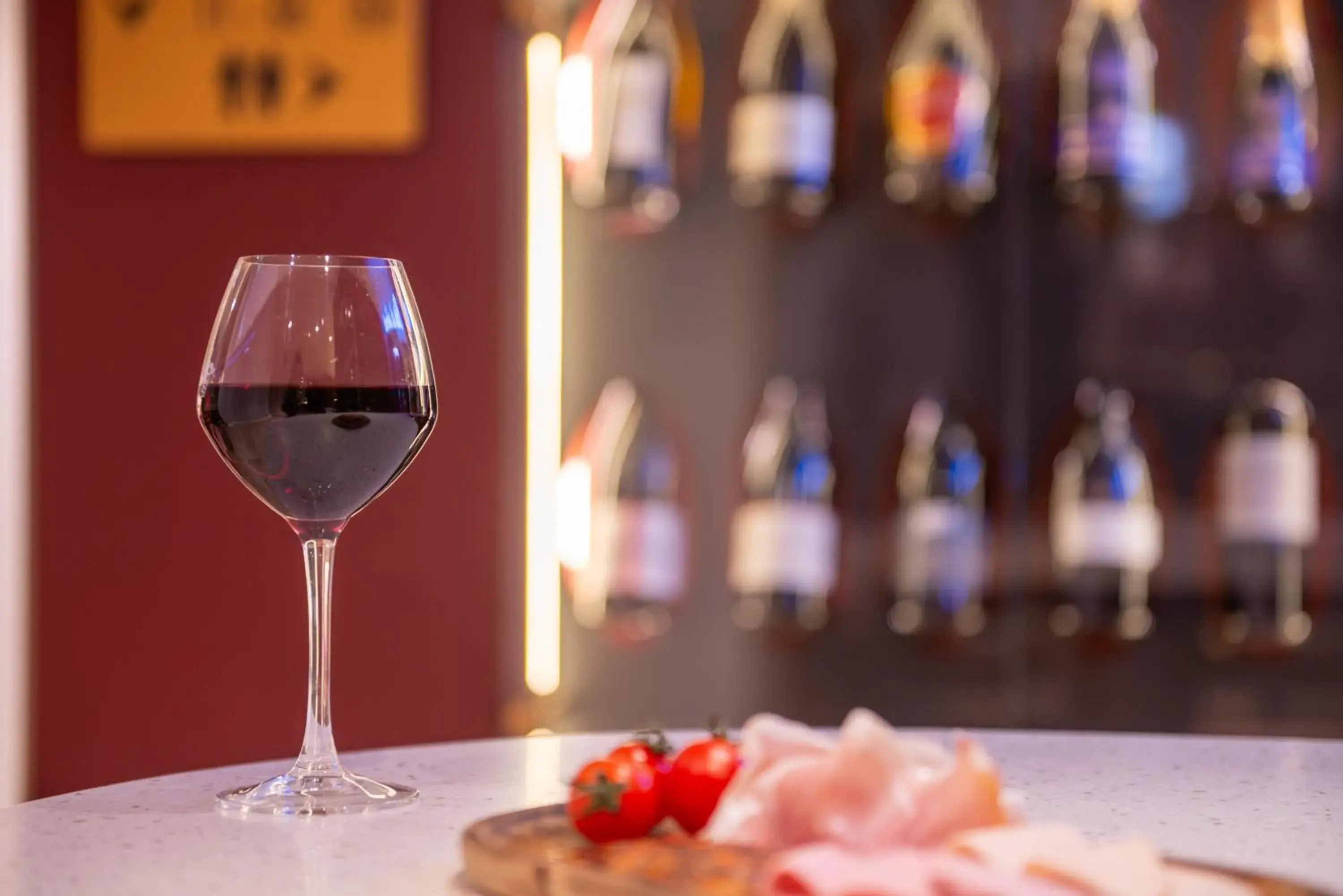 Restaurant/places to eat in Mercure Paris Pigalle Sacre Coeur Restaurant/places to eat in Mercure Paris Pigalle Sacre Coeur