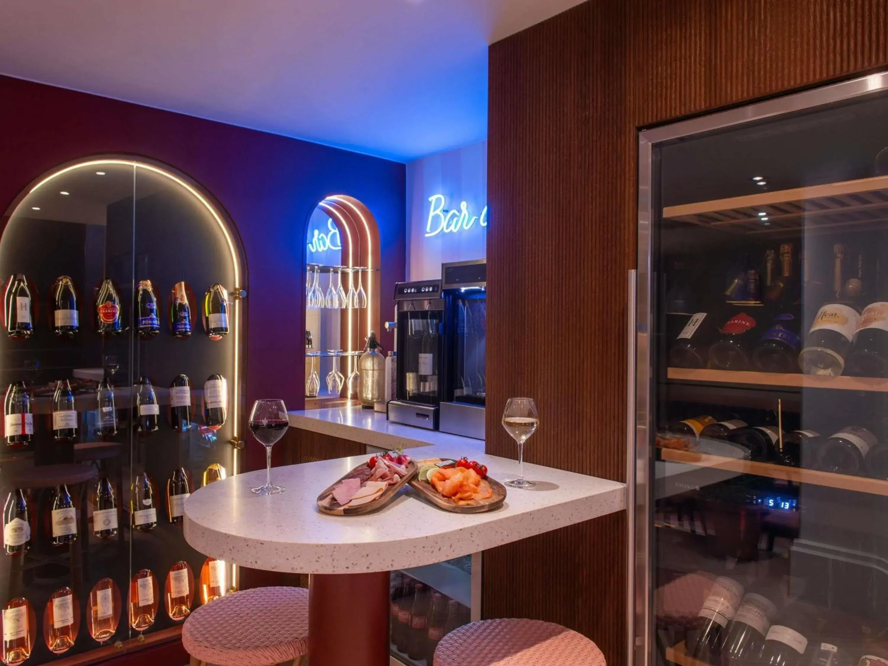 Property building in Mercure Paris Pigalle Sacre Coeur Property building in Mercure Paris Pigalle Sacre Coeur