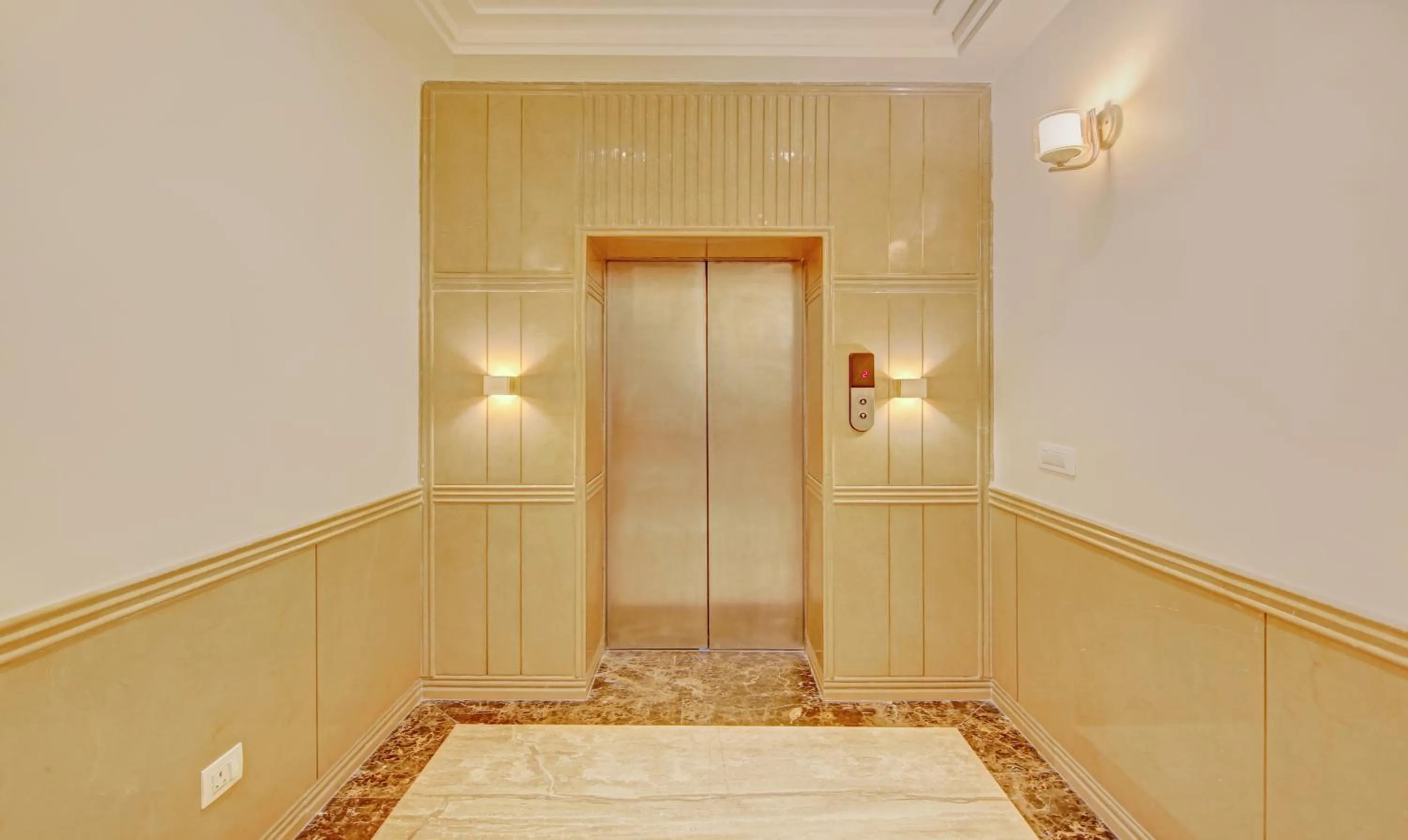elevator in Treebo Premium Relax Inn Patel Nagar