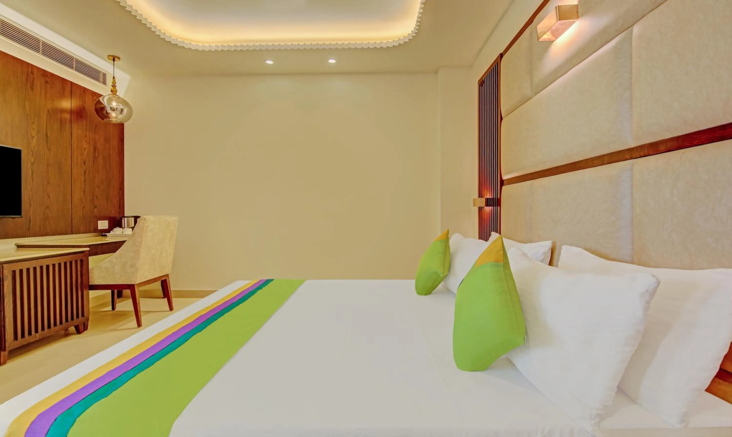 Bedroom, Bed in Treebo Premium Relax Inn Patel Nagar