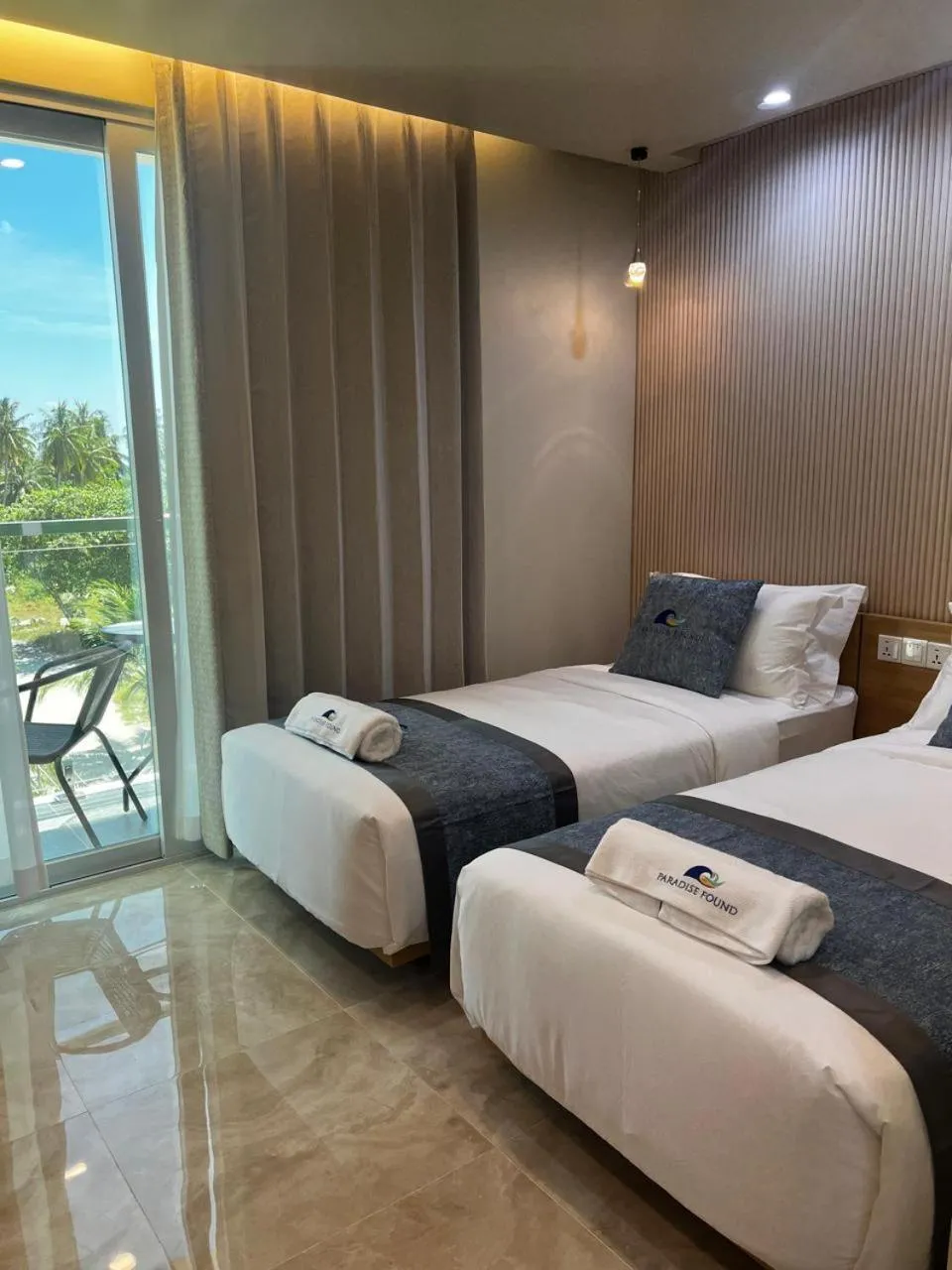 Property building, Bed in Paradise Found