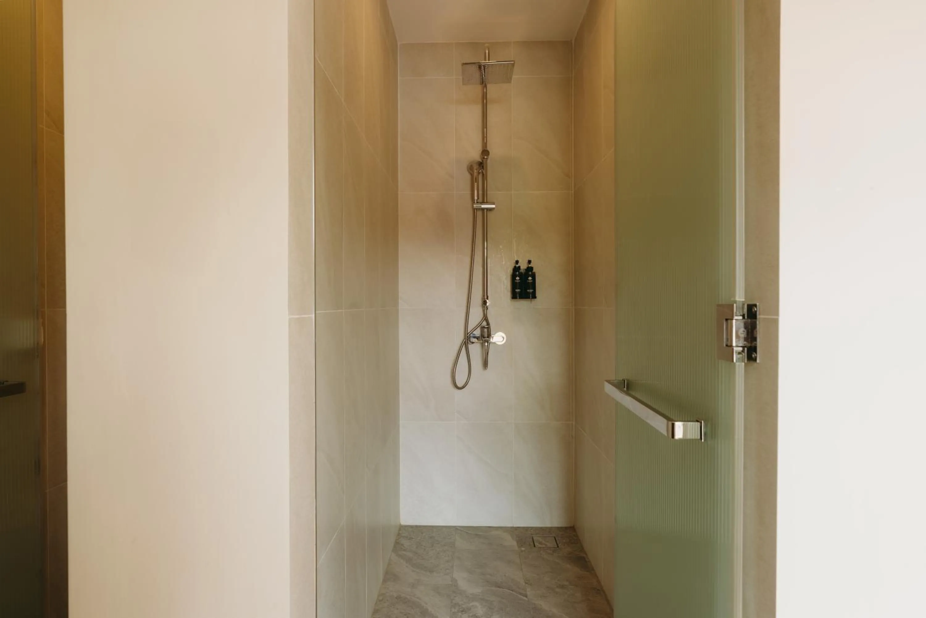 Twin Room with View in PureJoy Hotel City Center Phu Quoc