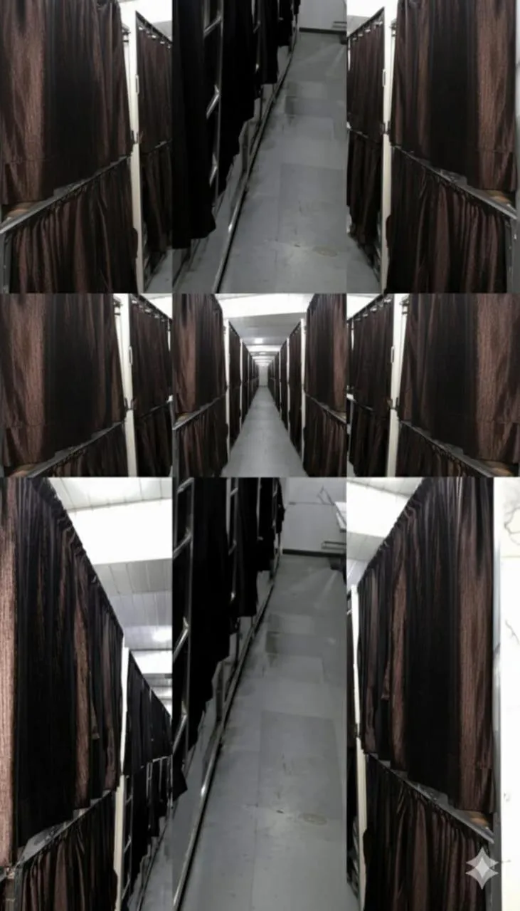 Bed in Aman palace hotel