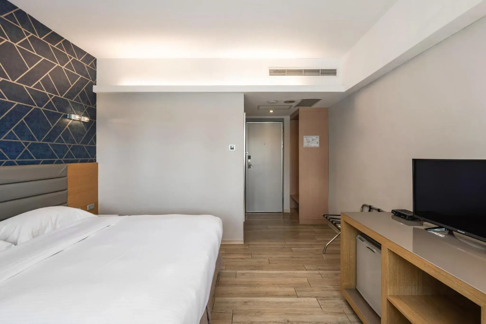 Bedroom, Bed in The Riverside Hotel Esthetics Bedroom, Bed in The Riverside Hotel Esthetics