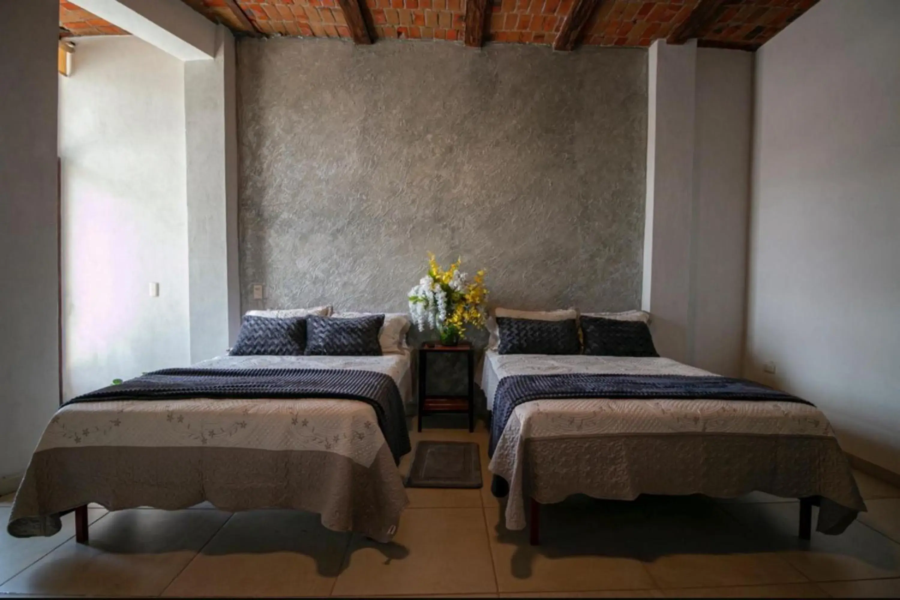 Standard Two Beds in Collection O Hotel Casa Zaragoza San Juan de los Lagos Standard Two Beds in Collection O Hotel Casa Zaragoza San Juan de los Lagos