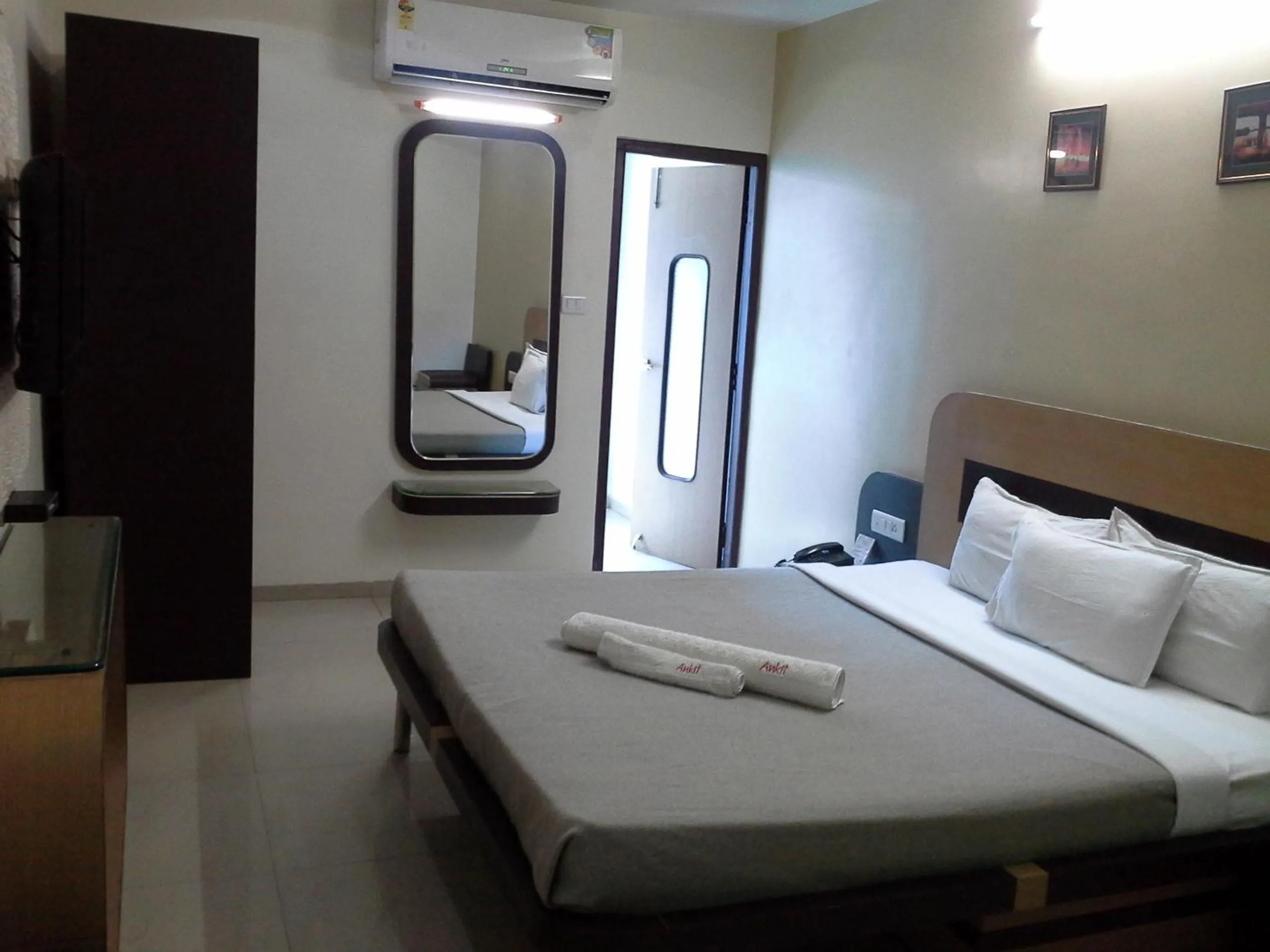 Bedroom, Bed in Galaxy Vaibhav