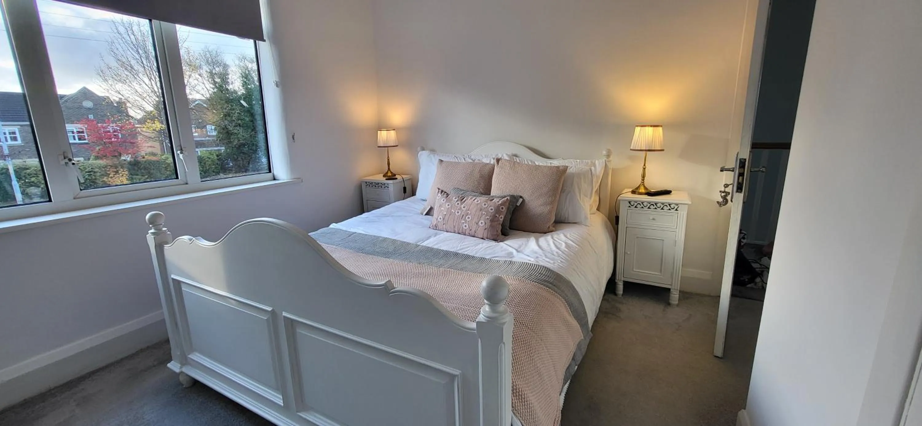 Bedroom, Bed in The Willows, Yarm