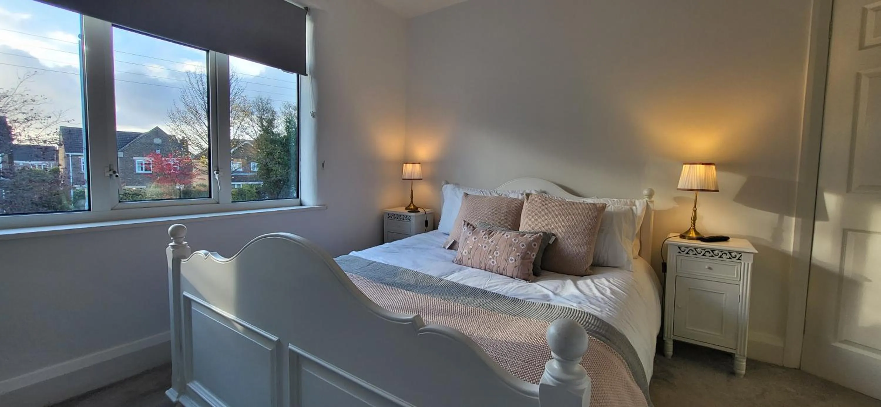 Bedroom, Bed in The Willows, Yarm