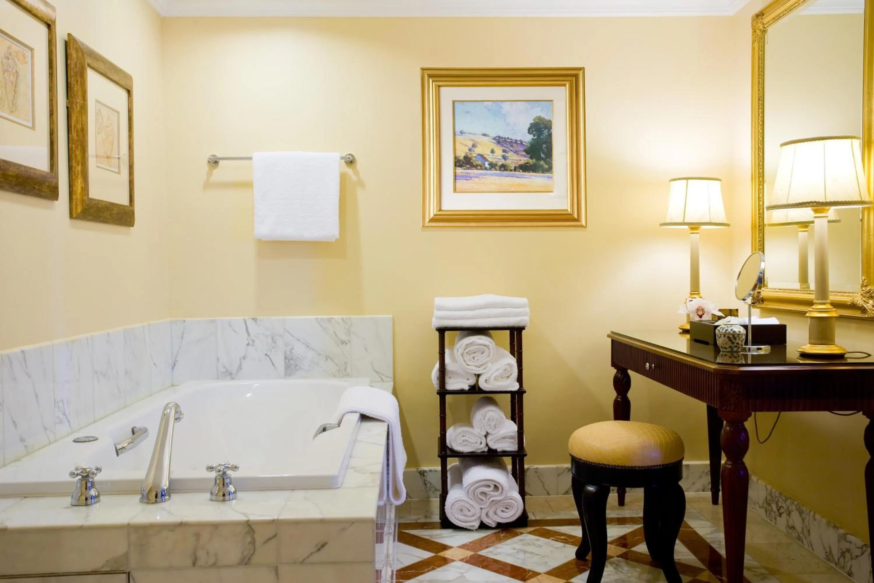 Bathroom in The Table Bay Hotel