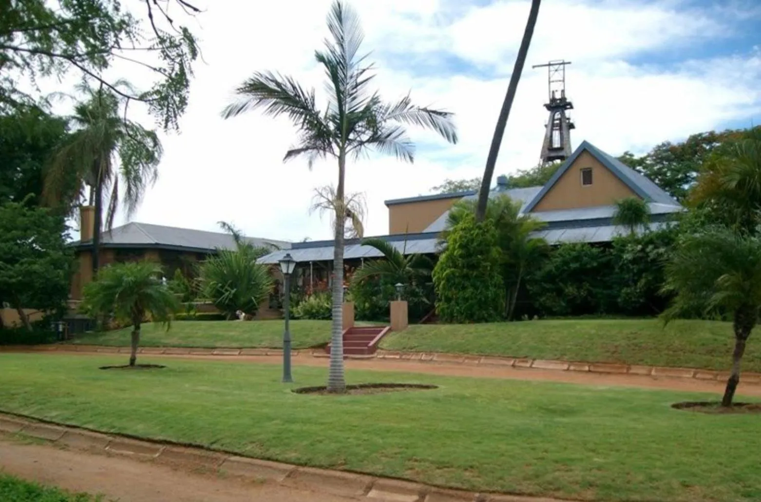 Facade/entrance in Old Mine Guesthouse
