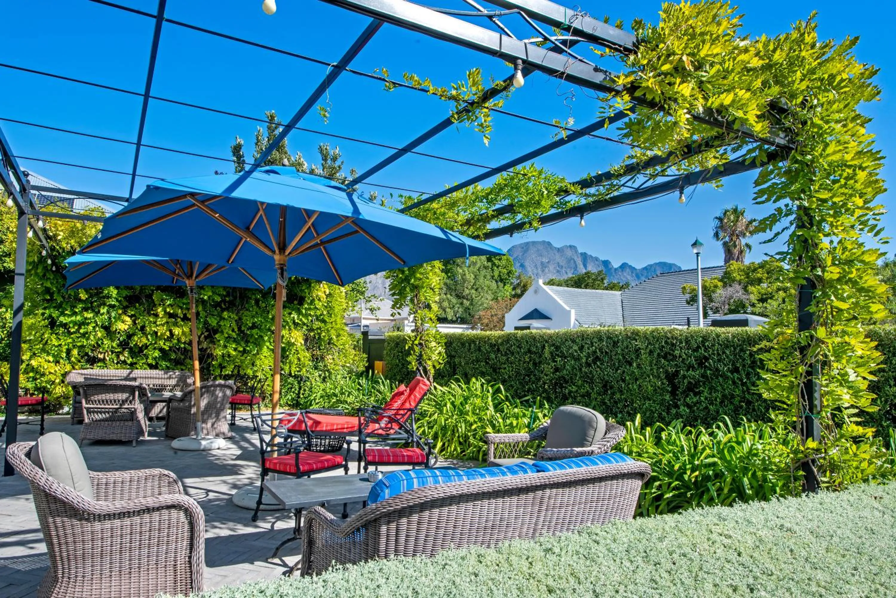 La Fontaine Boutique Hotel by The Oyster Collection