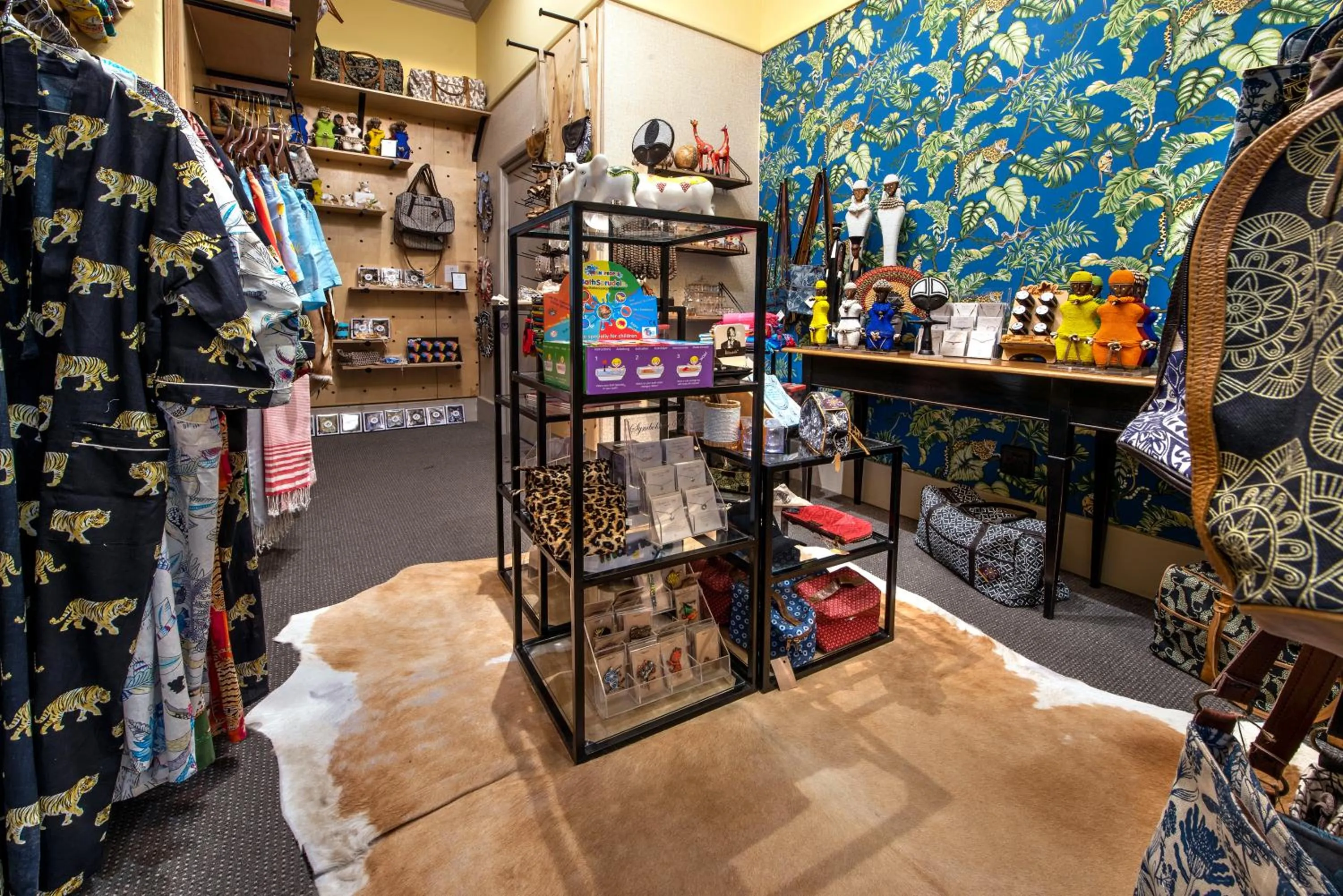 On-site shops in La Fontaine Boutique Hotel by The Oyster Collection