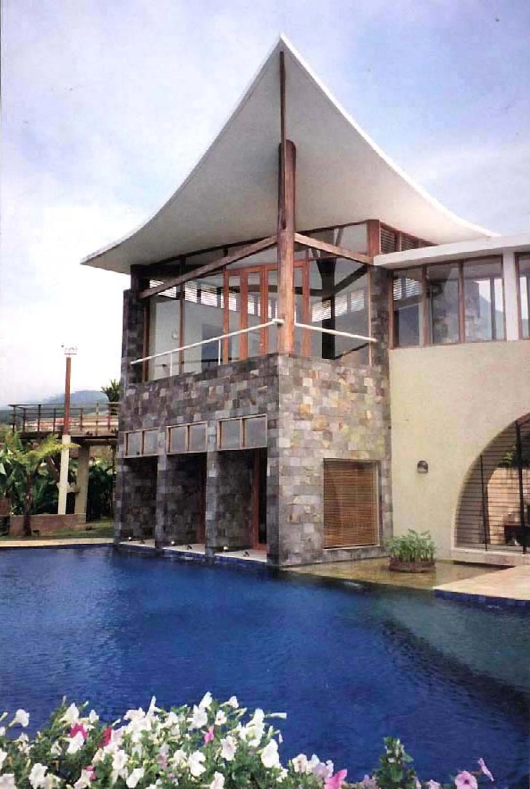 Swimming pool in Villa Della Scala
