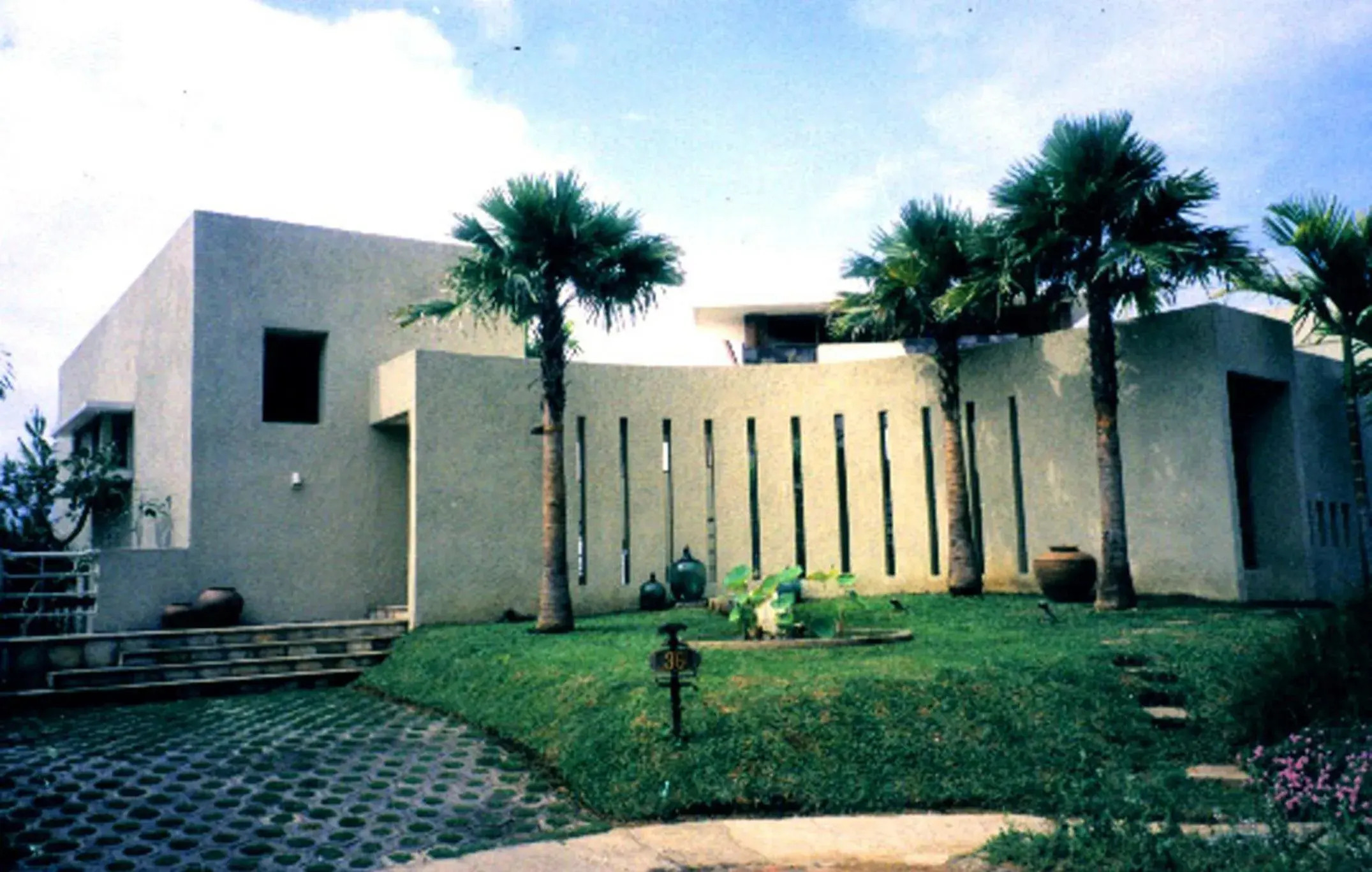 Garden in Villa Della Scala Garden in Villa Della Scala